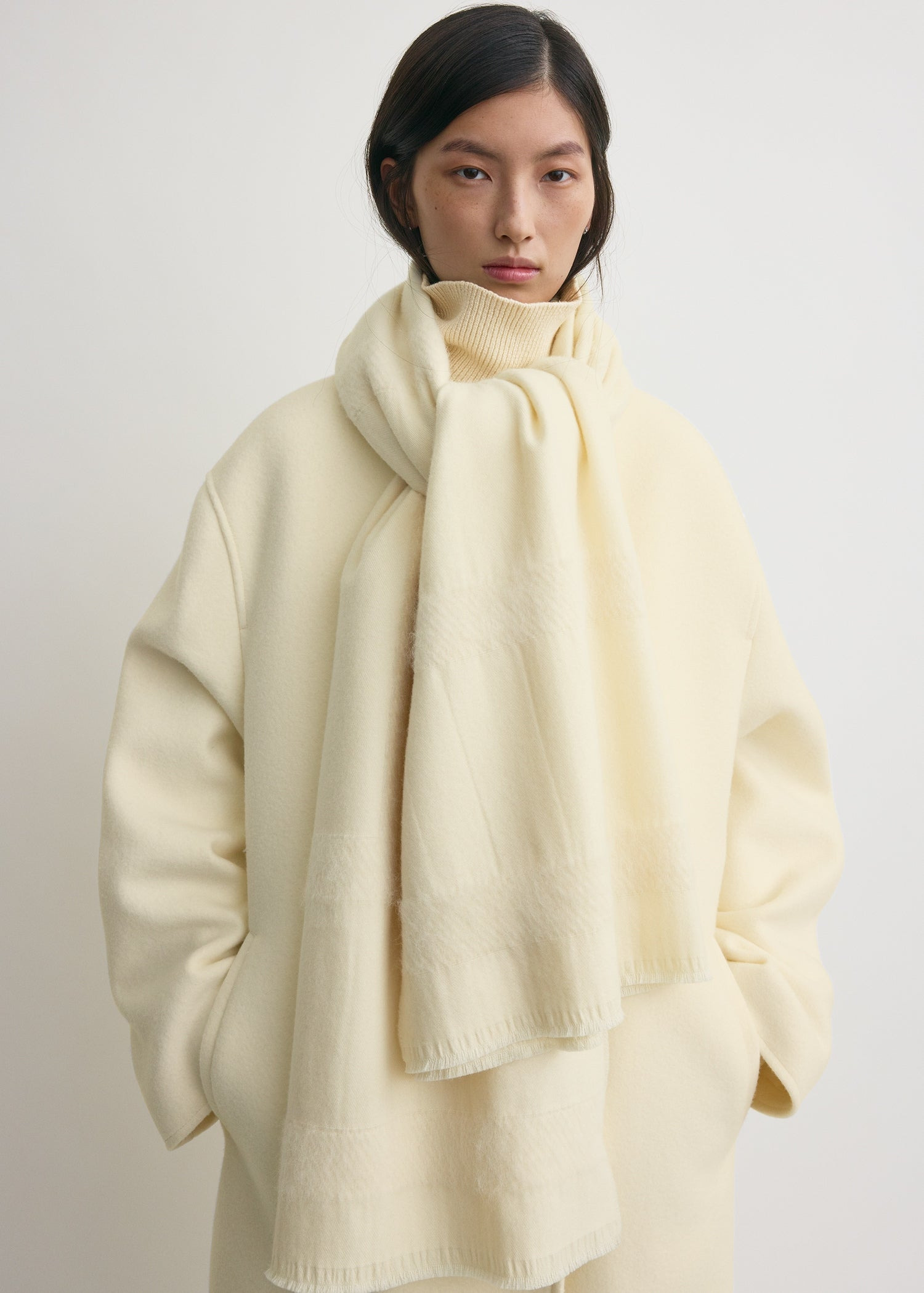Monogram twill scarf off-white - 3