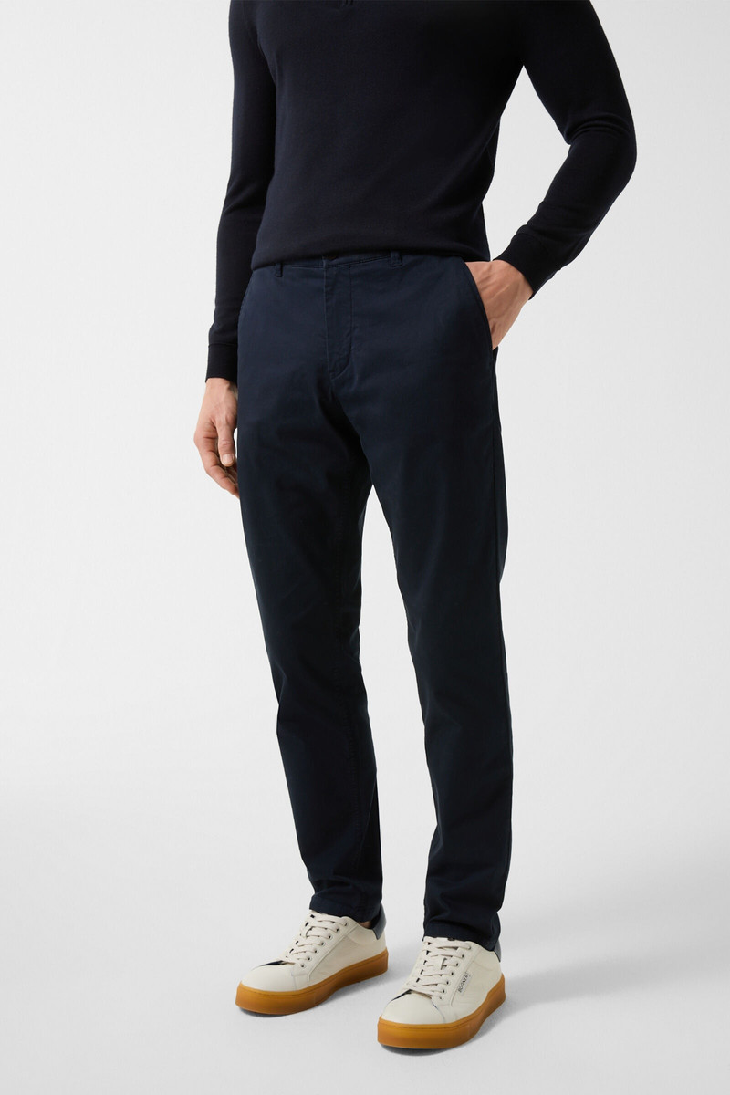 Nik chinos in Navy blue 1