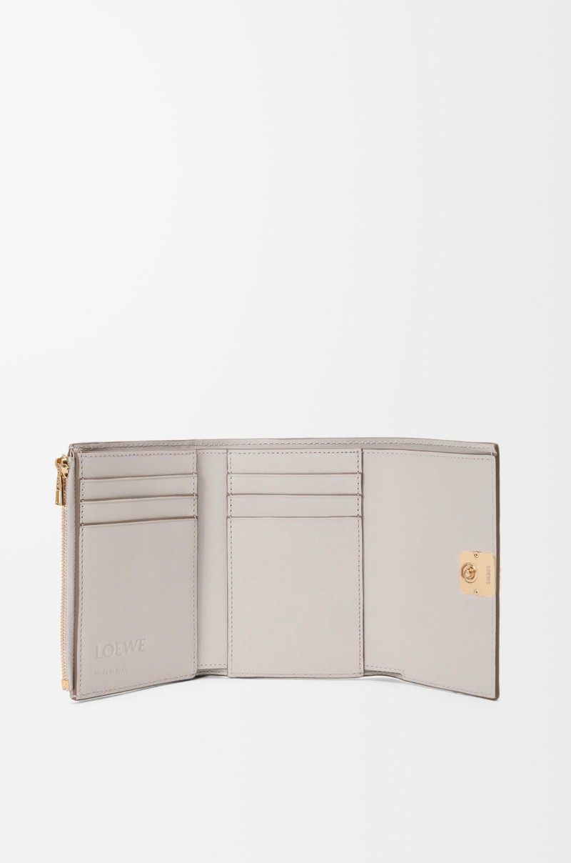 Loewe Anagram small vertical wallet in pebble grained calfskin outlook