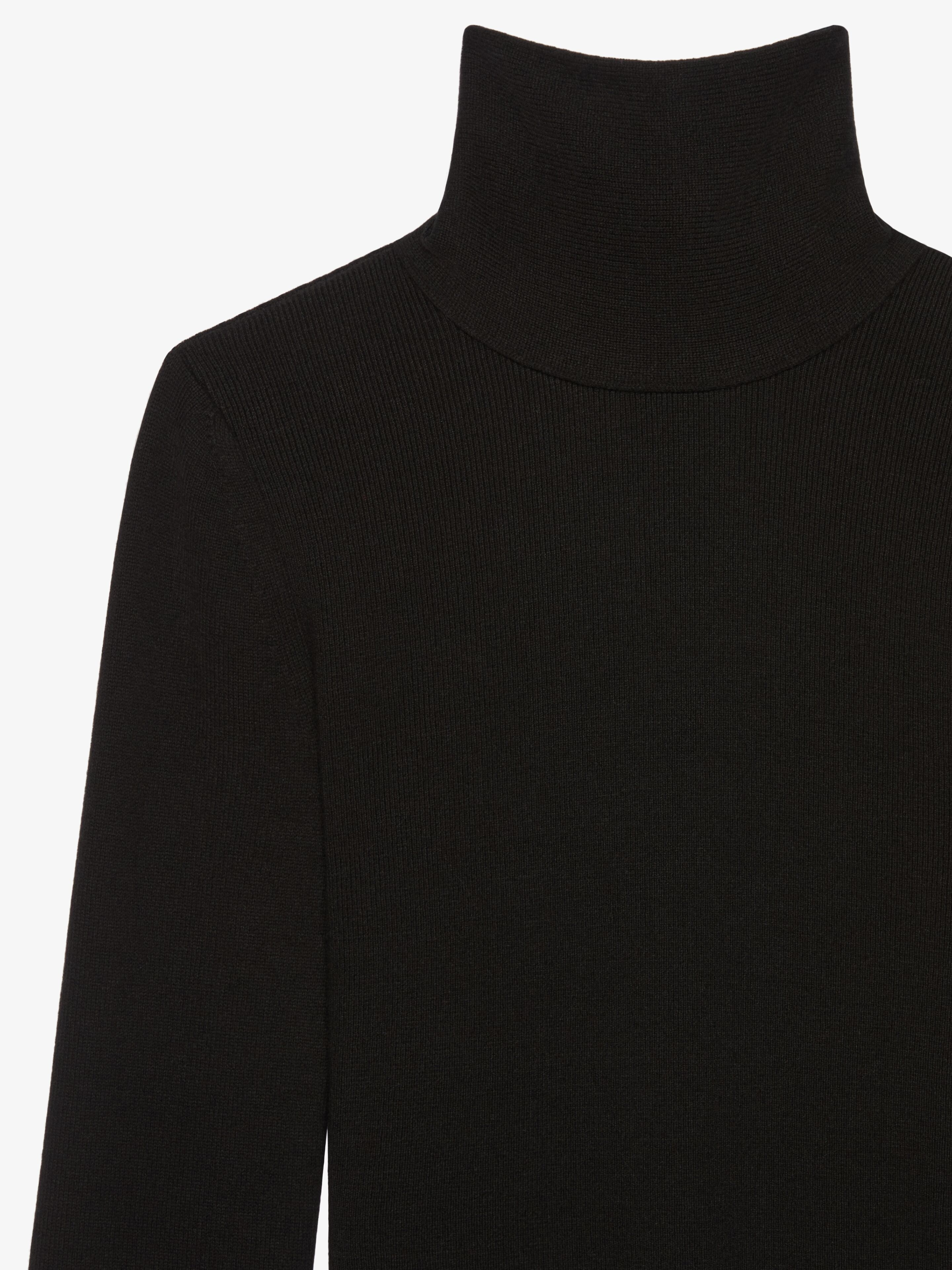 DRESS IN CASHMERE TIED AT THE BACK - 2