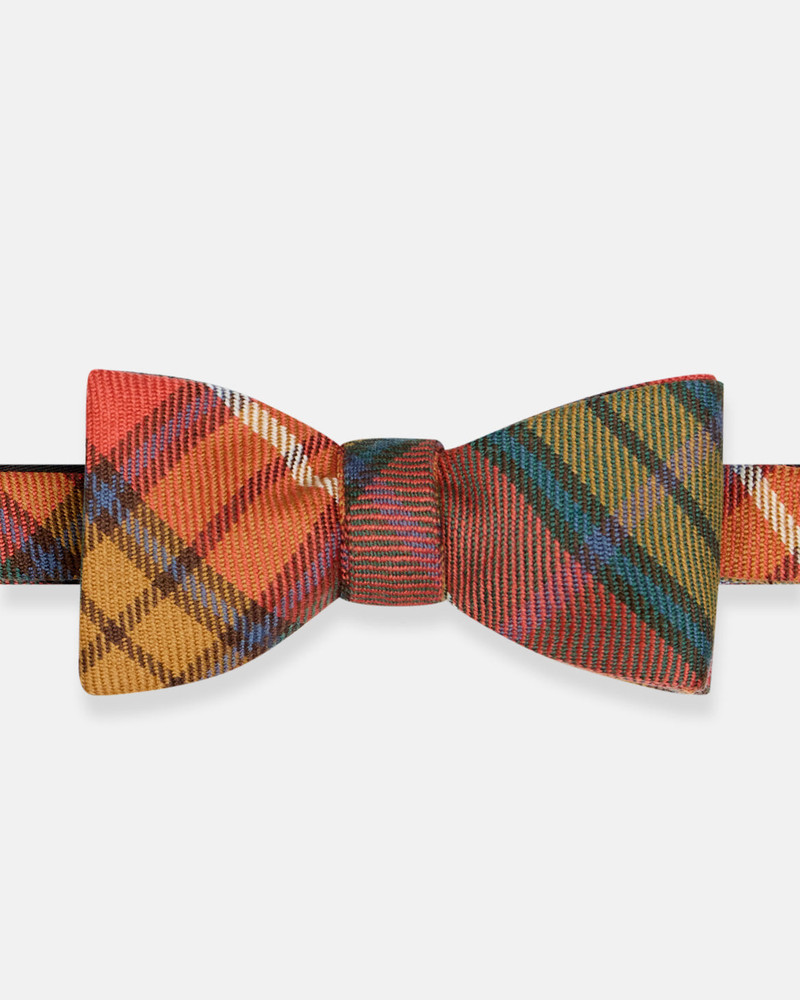 J. PRESS MADE-IN-ENGLAND BUCHANAN ANTIQUE TARTAN WOOL BOW TIE outlook