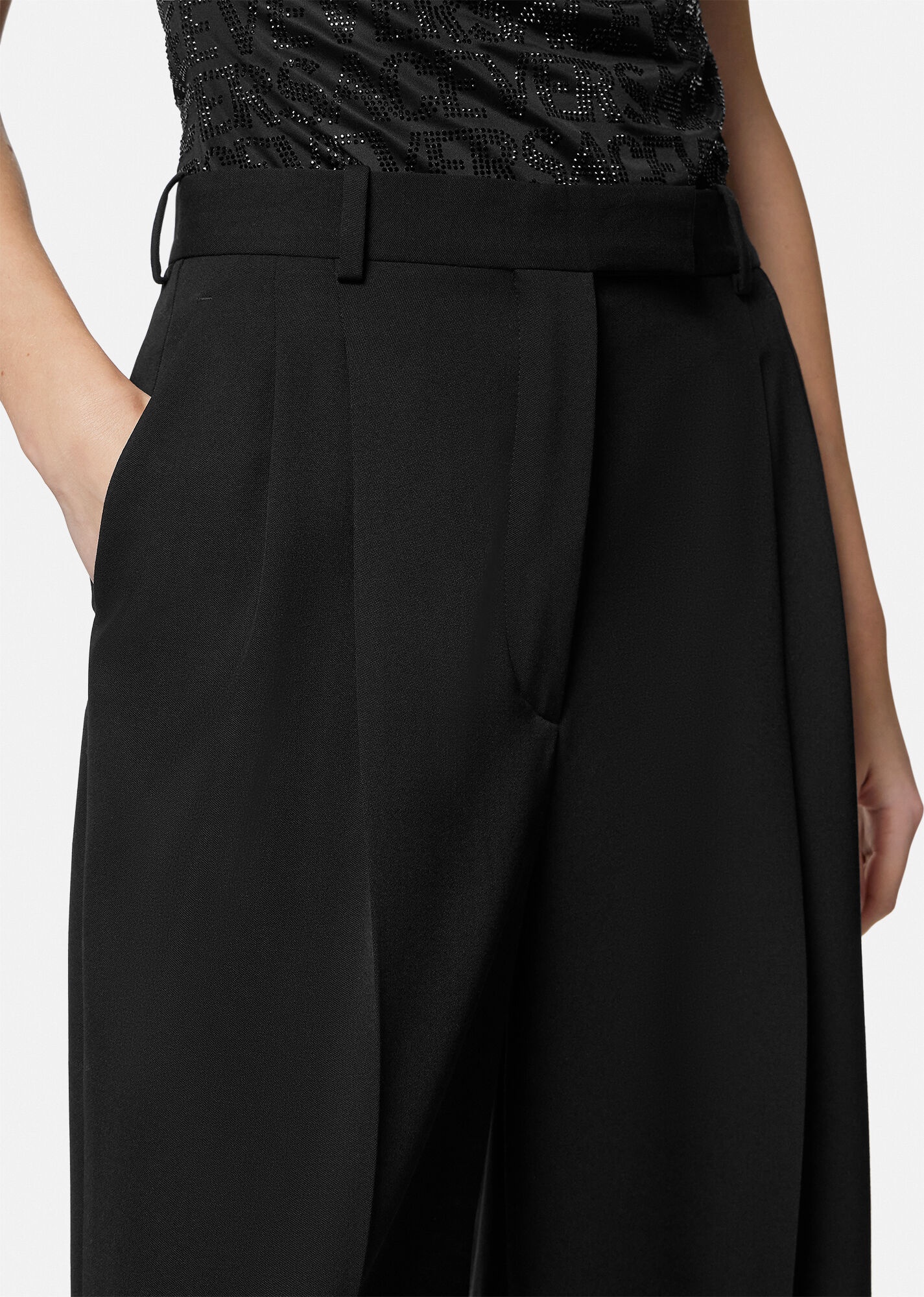 Pleated Wide-Leg Pants - 3