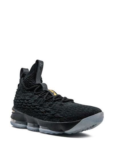 Nike Lebron 15 sneakers outlook