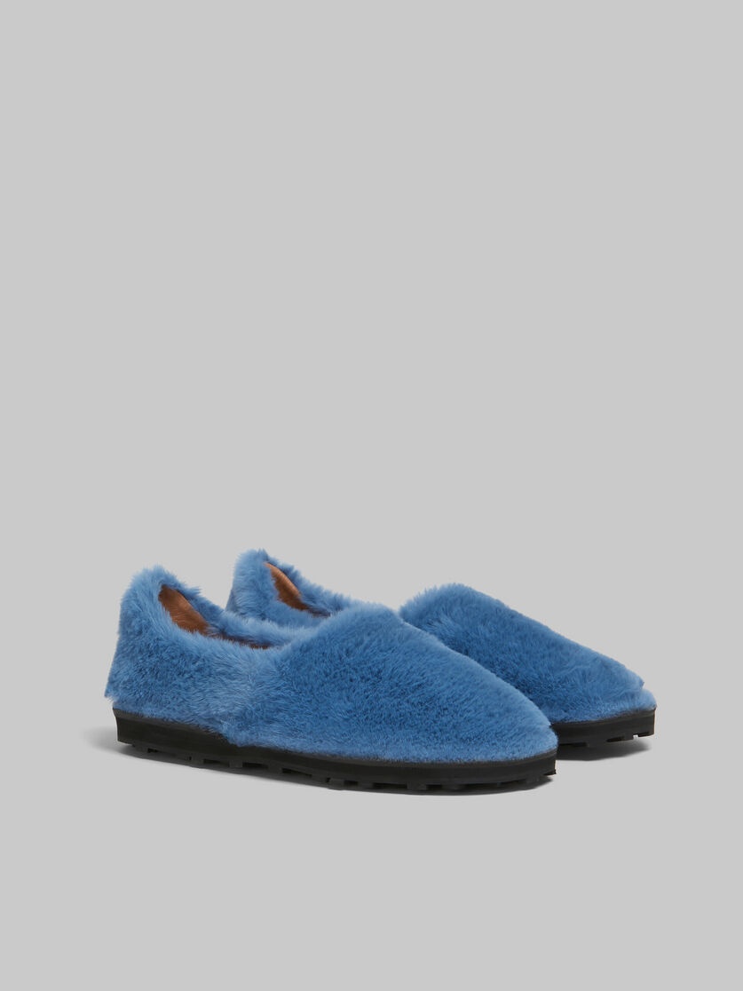 BLUE SLIP-ON LOAFER IN FAUX FUR - 2