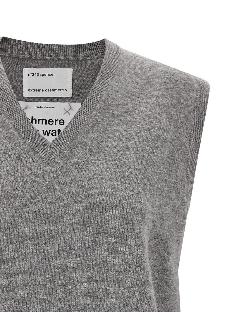 extreme cashmere V-neck vest outlook