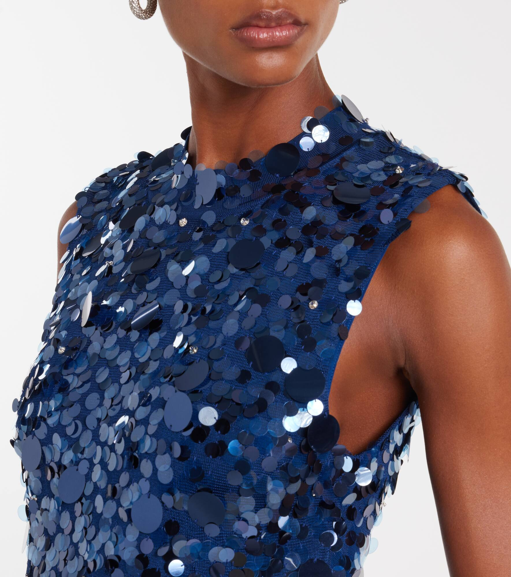 Sequined gown - 4