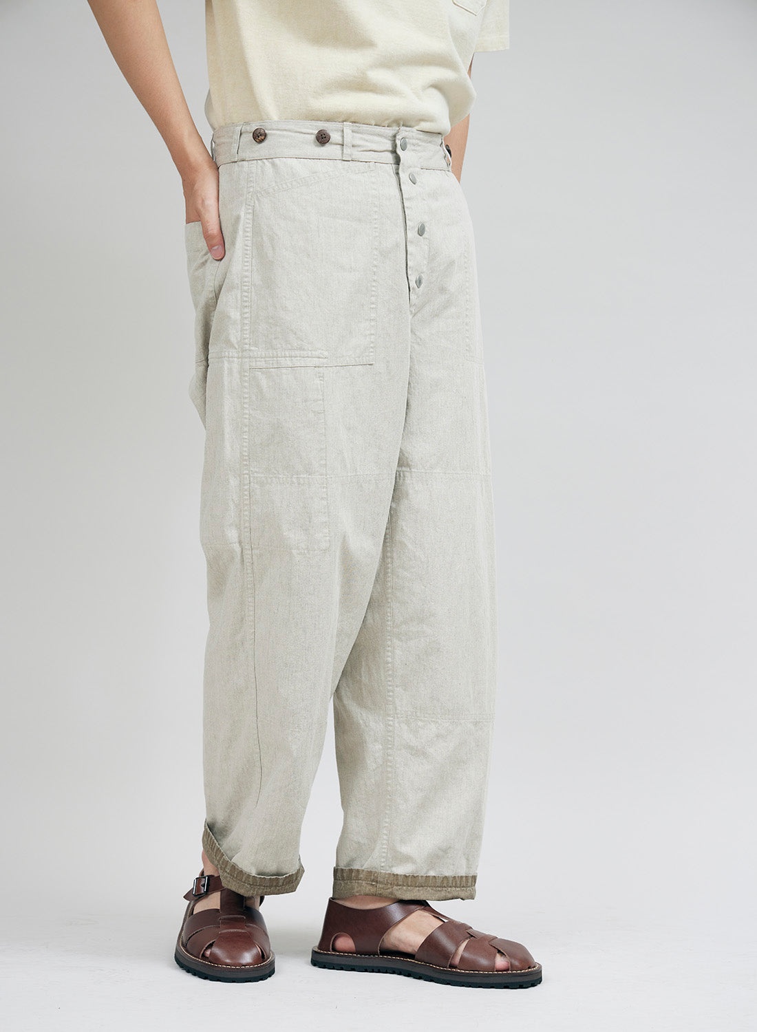 Mountain Pant Reversible in Khaki - 6