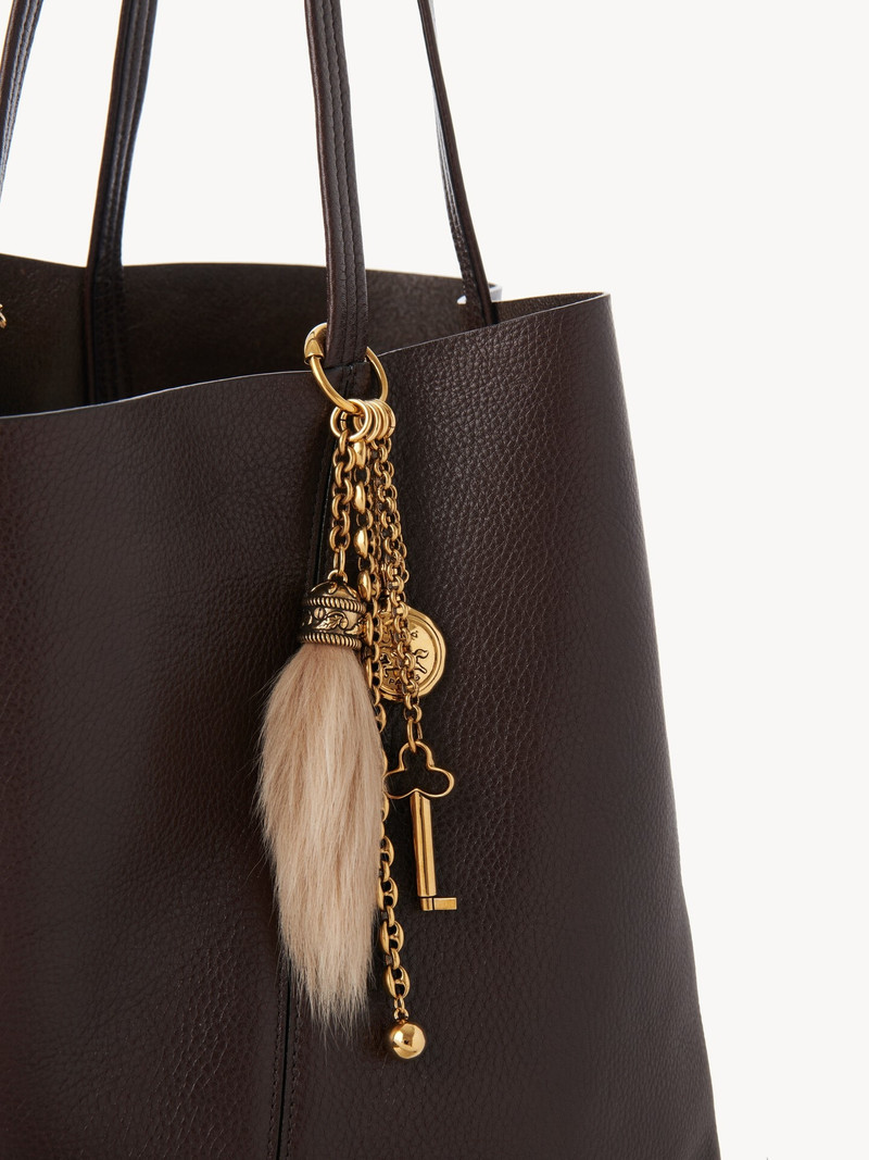Chloé CHLOÉ SYMBOLS BAG CHARM IN BRASS & SHEARLING outlook