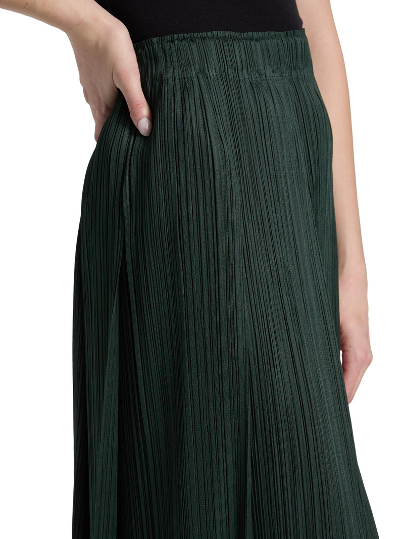 Women's Monthly Colors: December Midi-Skirt - Forest Green 6
