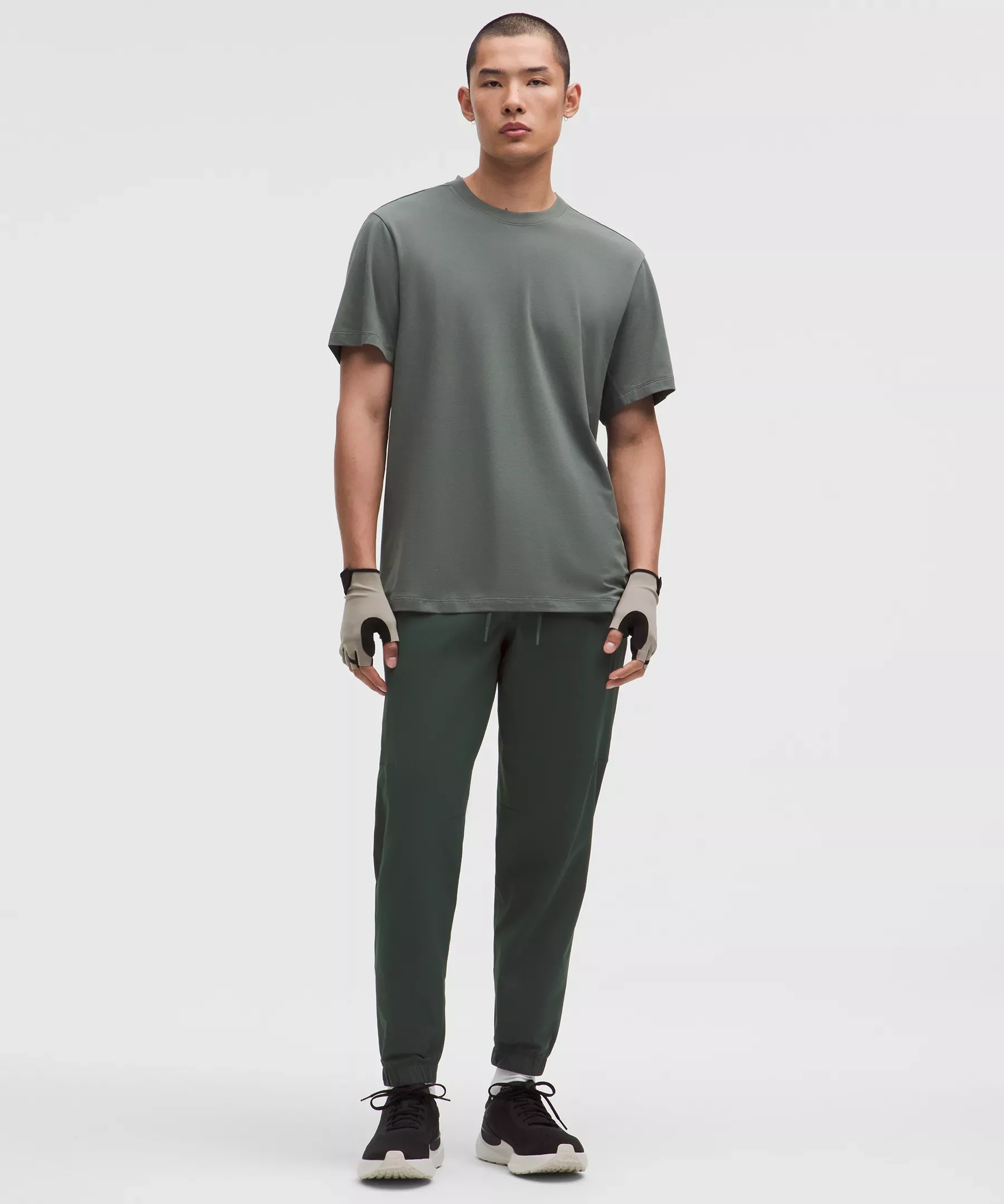 Zeroed In Classic-Fit Cargo Jogger *Regular - 1