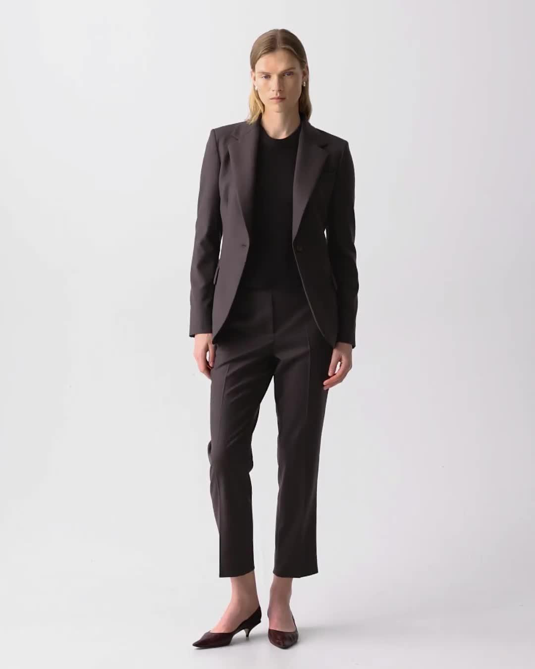 Lynnia Blazer in Sleek Flannel - 8