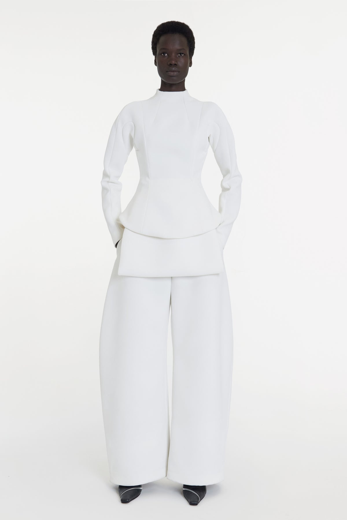 CURVED HEM TOP IVORY - 6