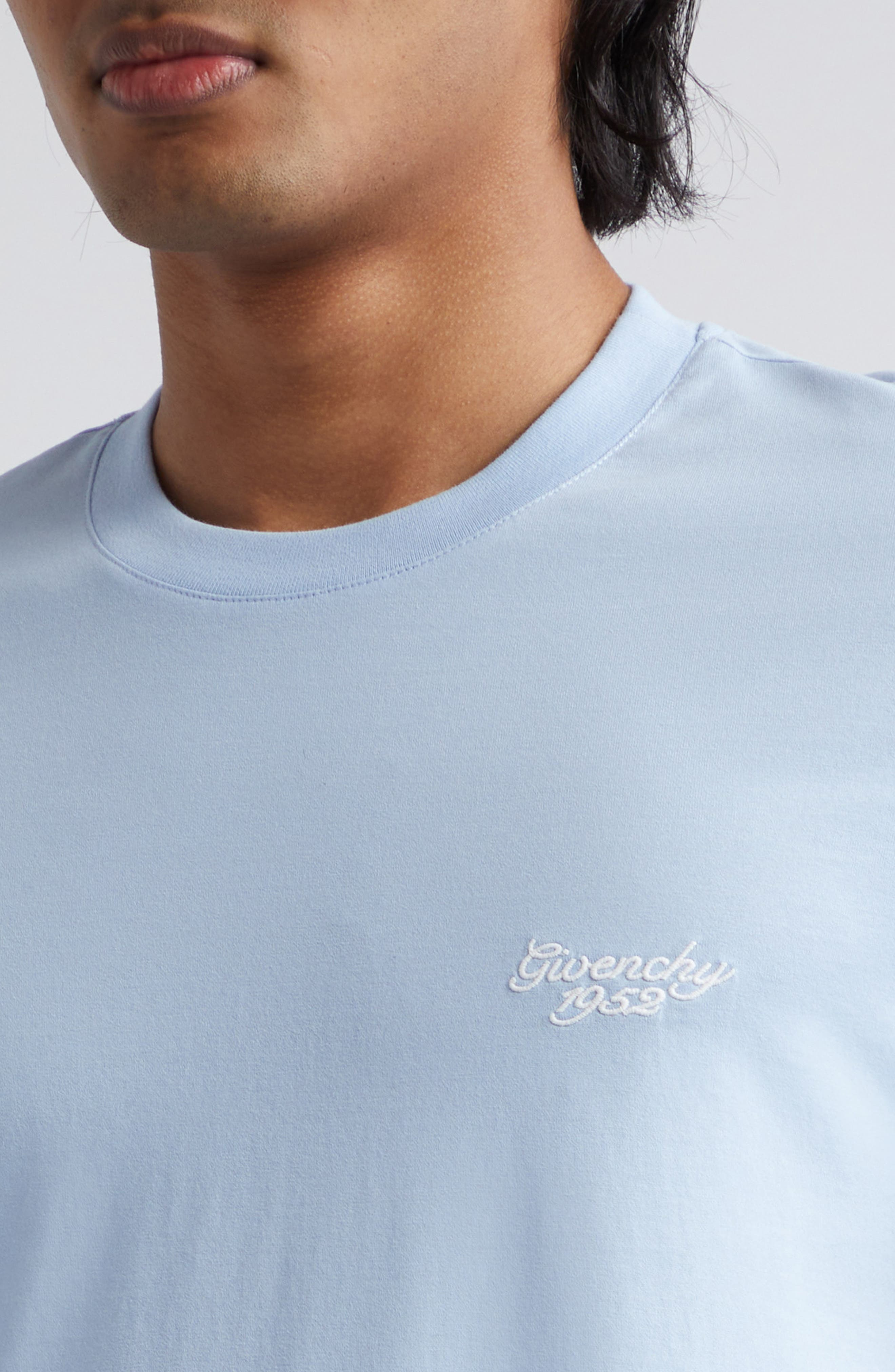 Slim Fit Logo Embroidered T-Shirt - 4