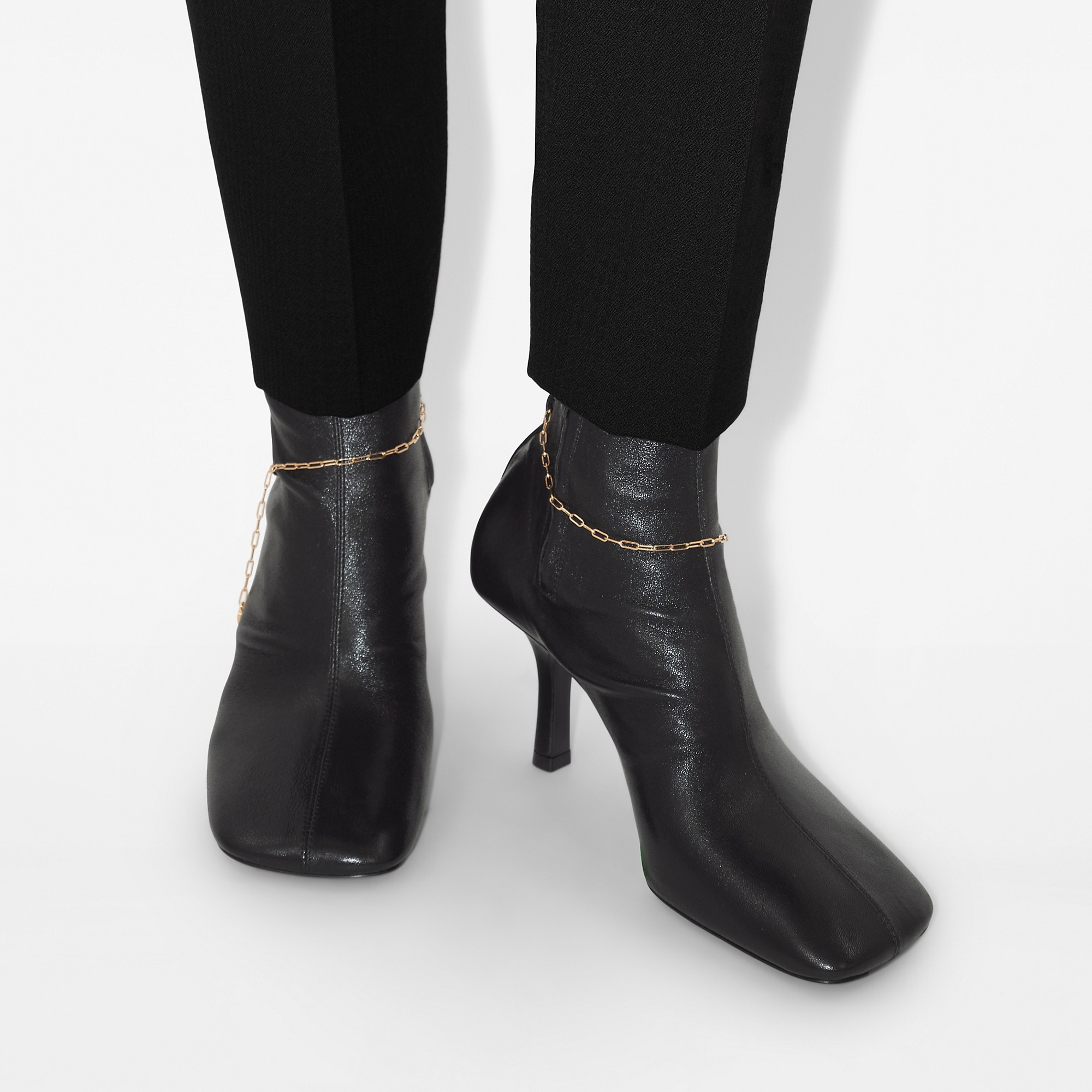 Leather Slinky Legging Low Boots - 7