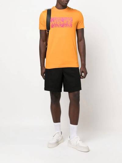 VERSACE logo-print short-sleeved T-shirt outlook