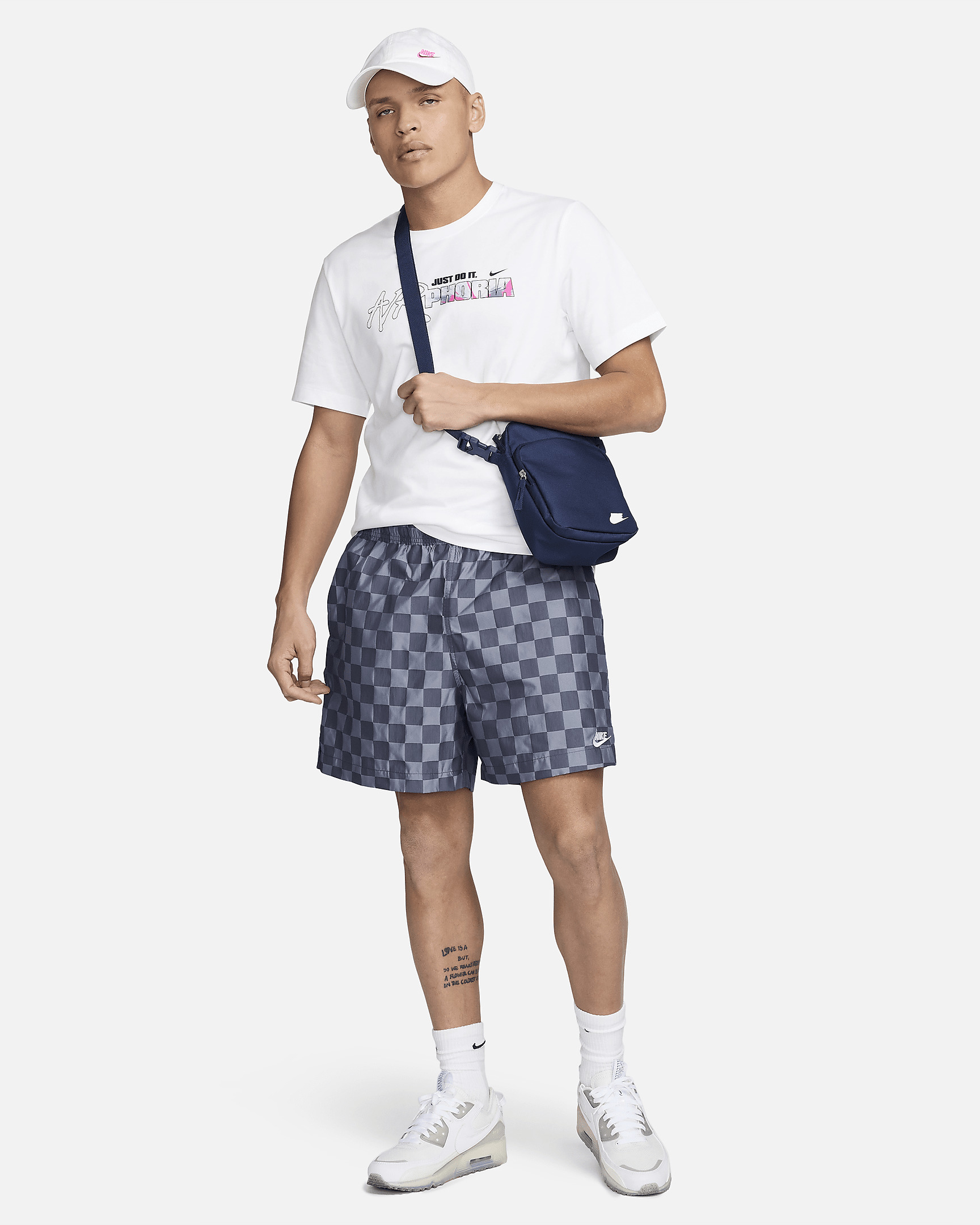 Nike Club Men's Flow Shorts - 6