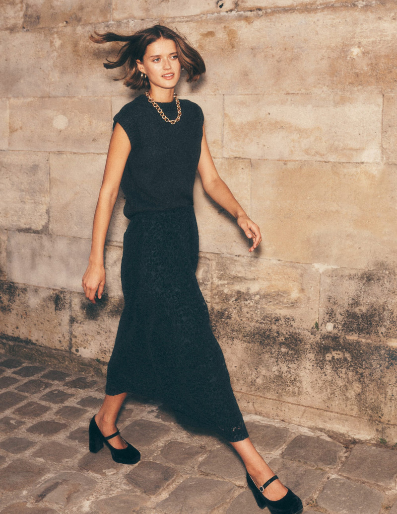 Verity Lace Midi Skirt-Black Lace 7