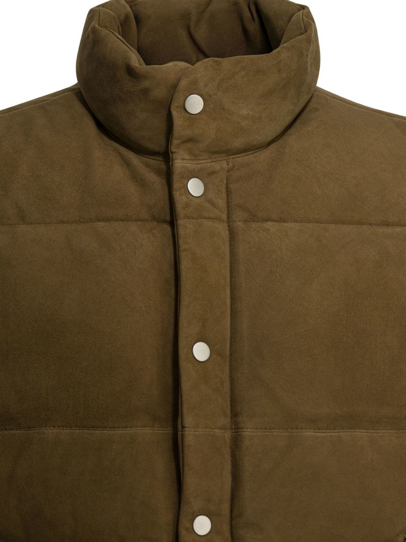 zip-pocket buttoned gilet 3