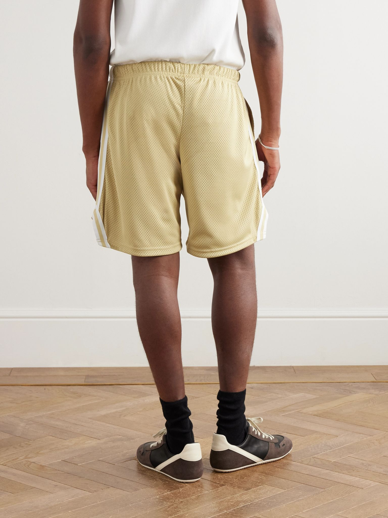 Venice Court Wide-Leg Logo-Print Webbing-Trimmed Mesh Shorts Beige - 4