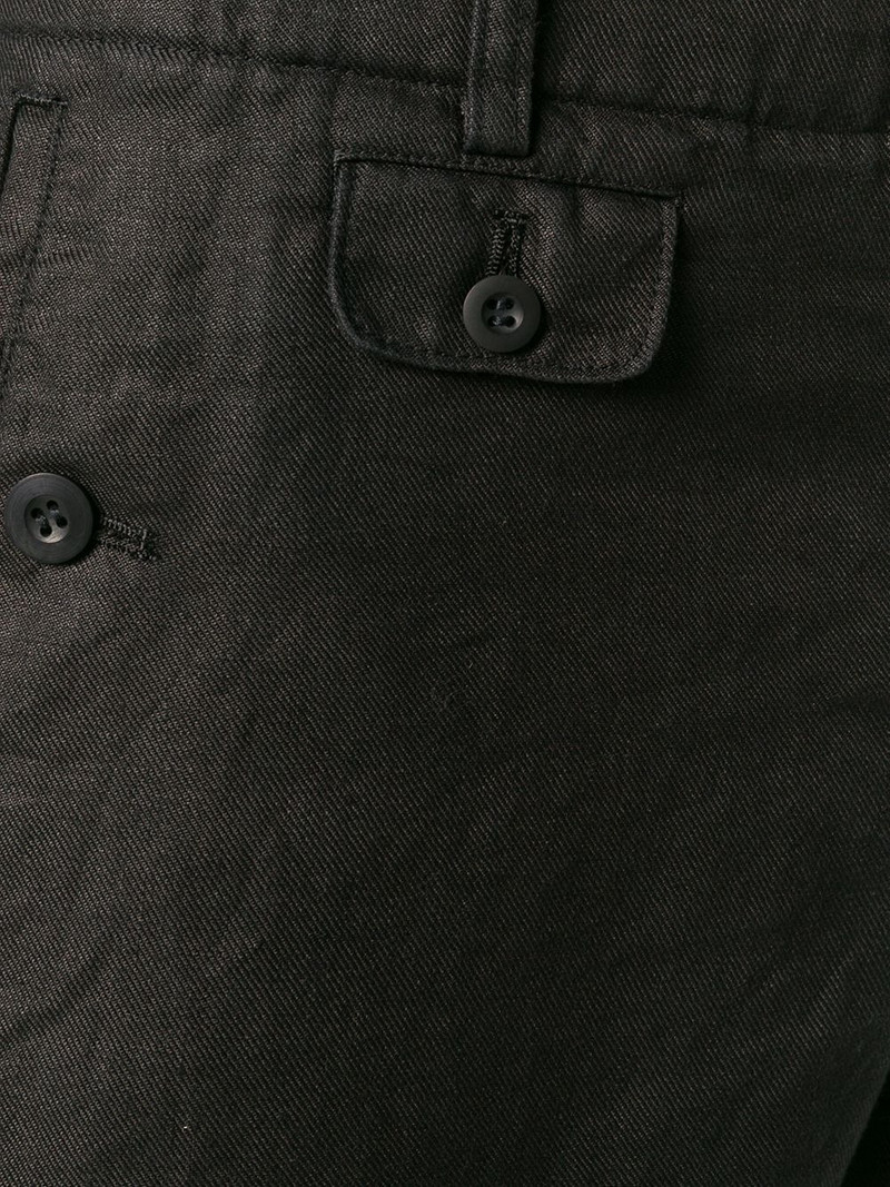 knee-length cargo shorts 5