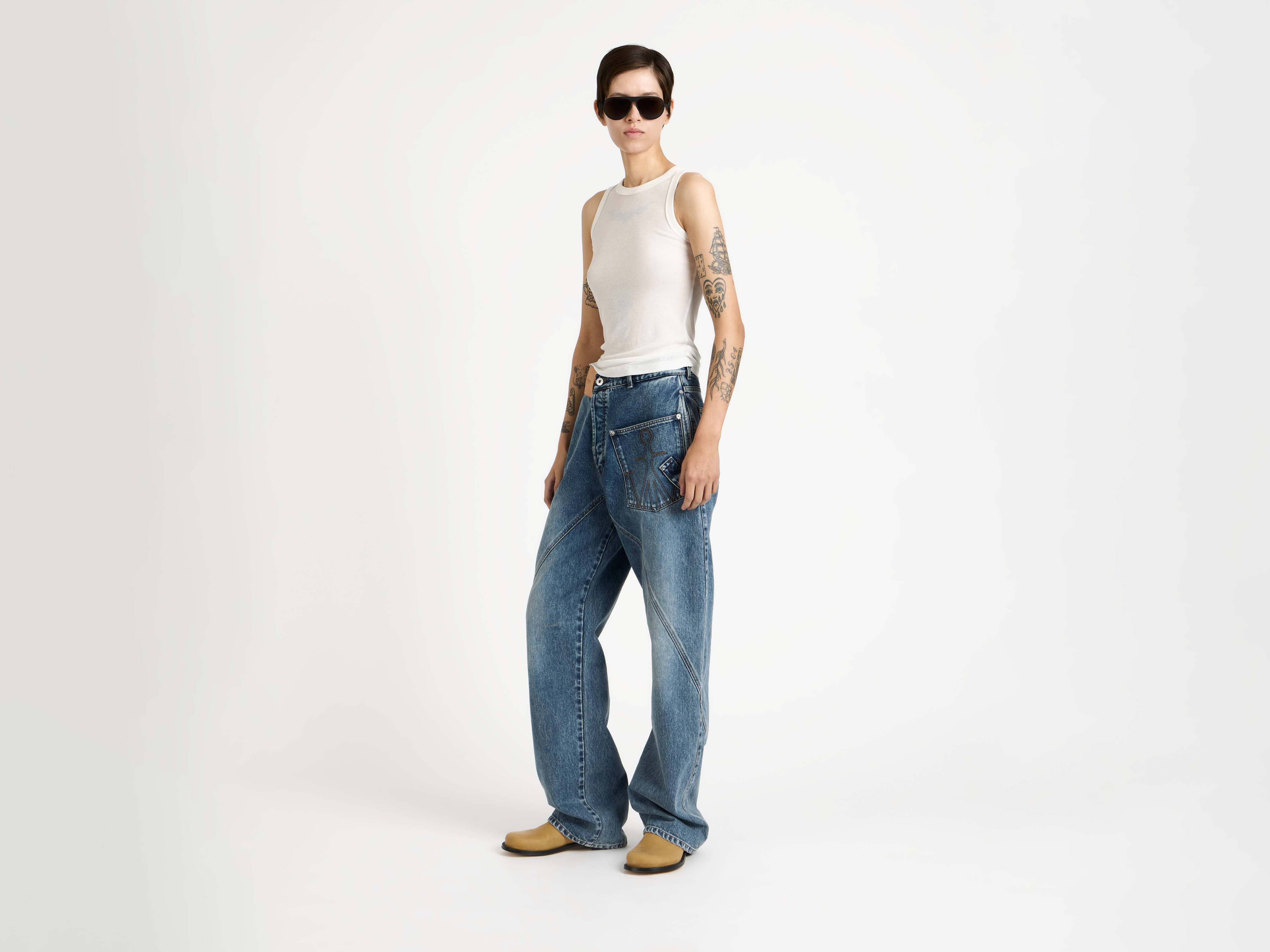 TWISTED WORKWEAR JEANS IN MID BLUE - 2