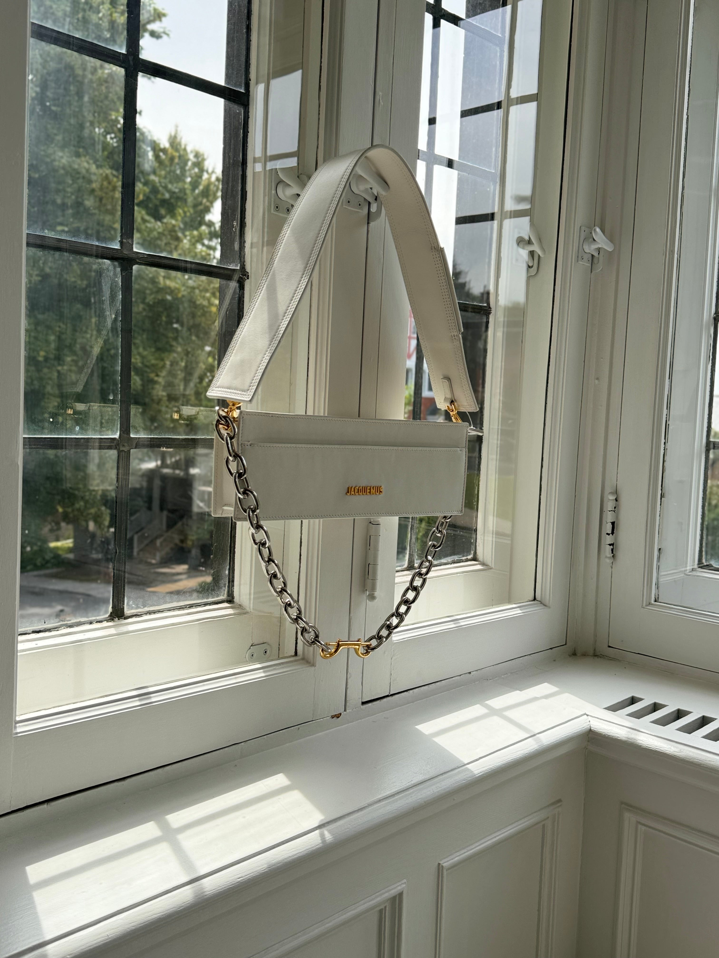 Le Ciuciu Leather Shoulder Bag - 11