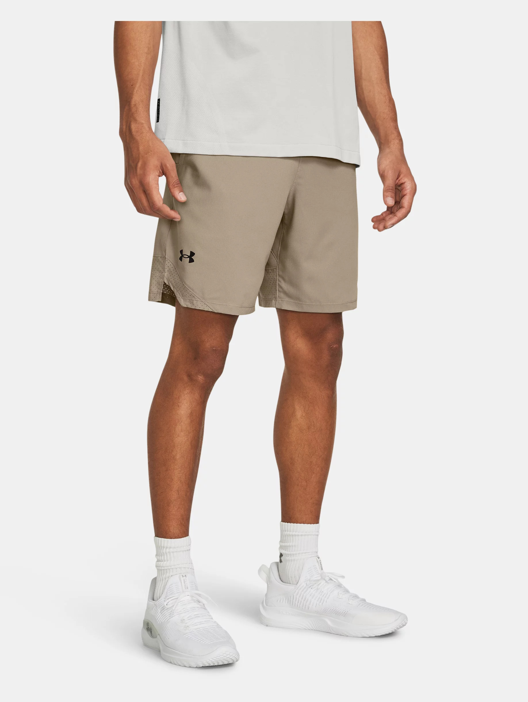 Men's UA Vanish Woven Shorts - 2