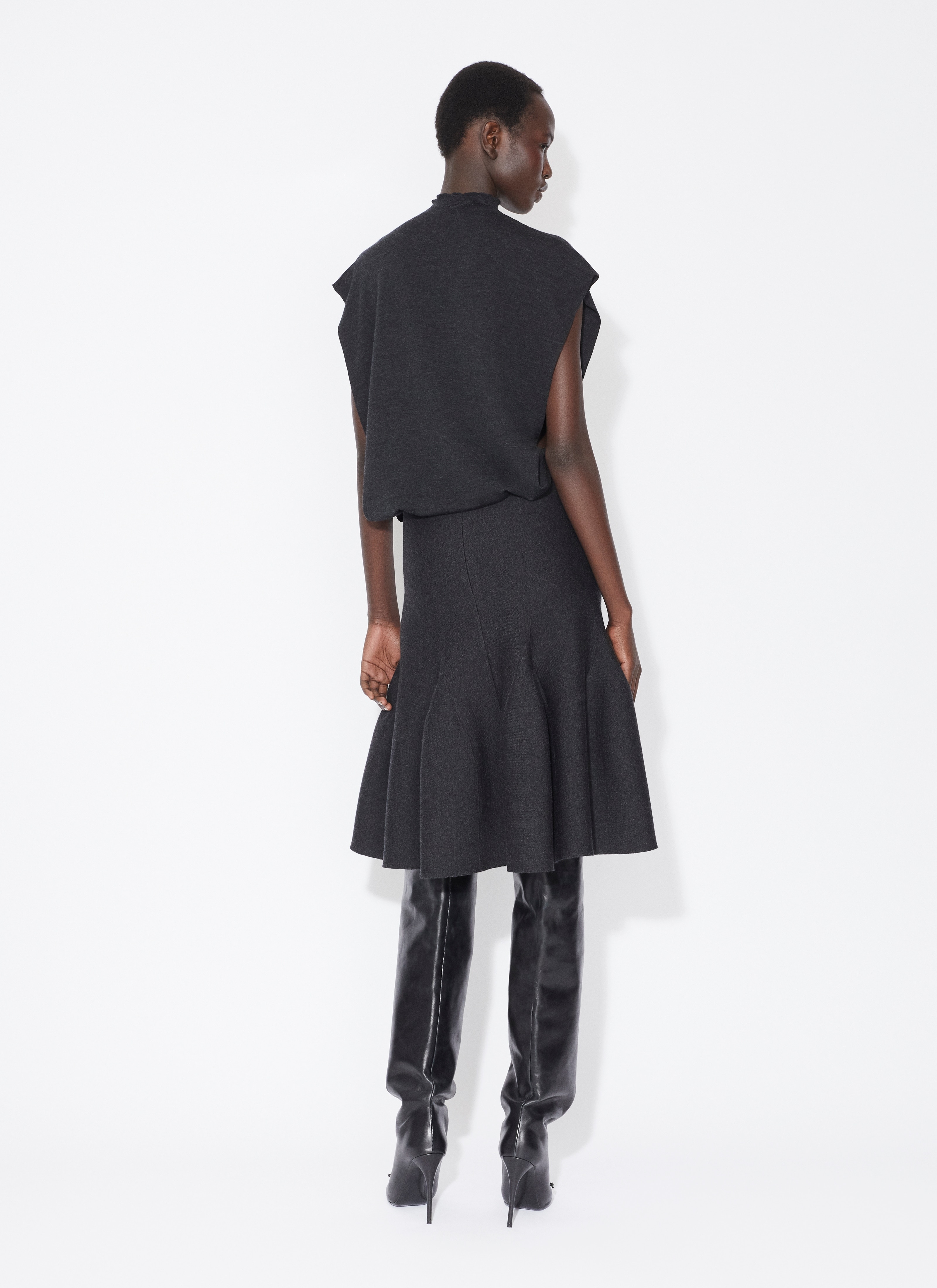 SQUARE KNIT BODY - 3