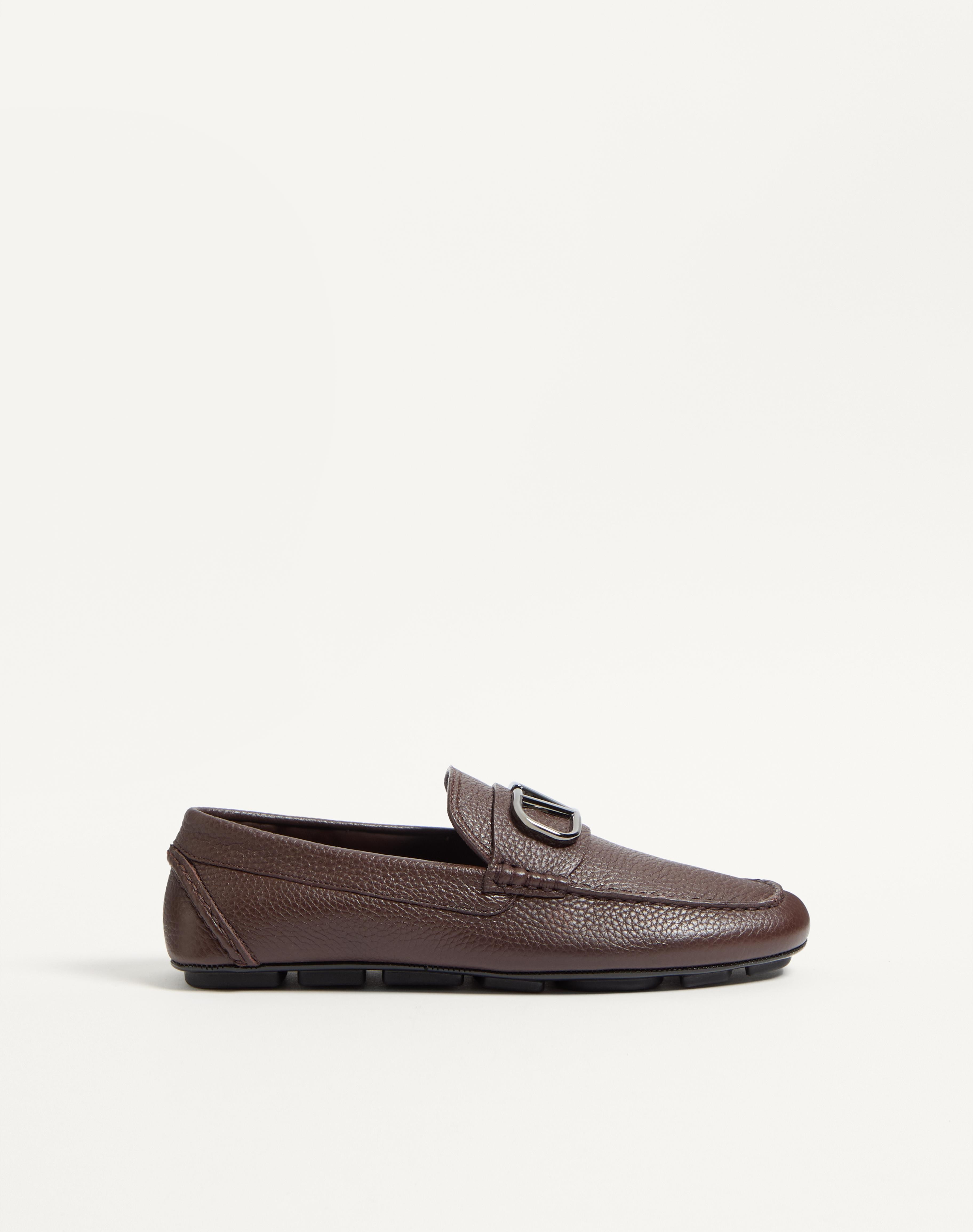 VLOGO SIGNATURE GRAINY CALFSKIN DRIVING SHOE - 1