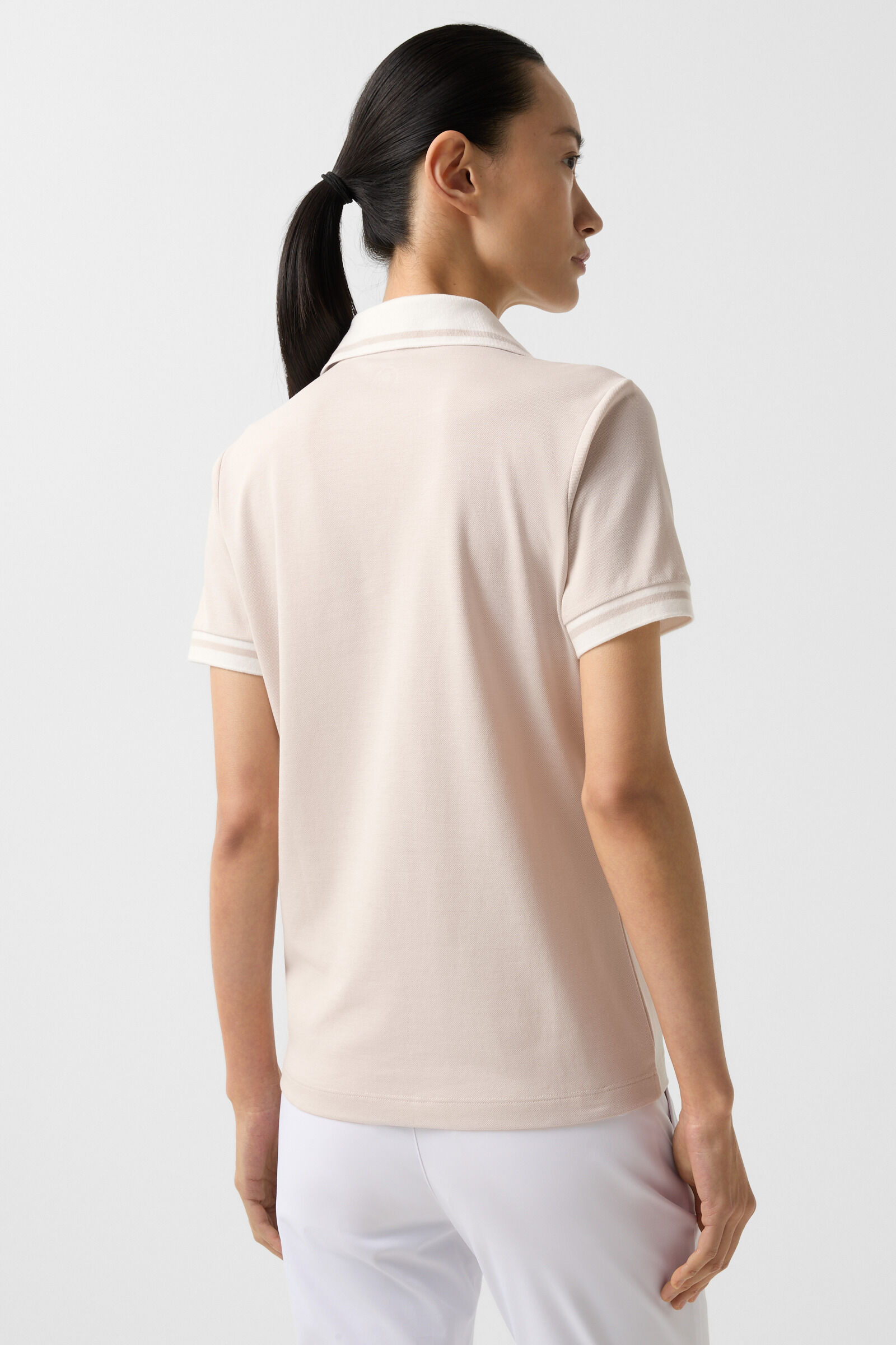 Lydia functional short-sleeved top in Sand - 3