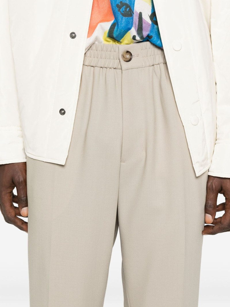 elastic-waist pants 5