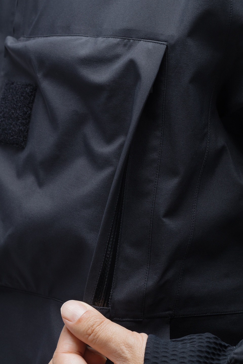 J59-GT 3L Gore-Tex® Pro Jacket Black - 66