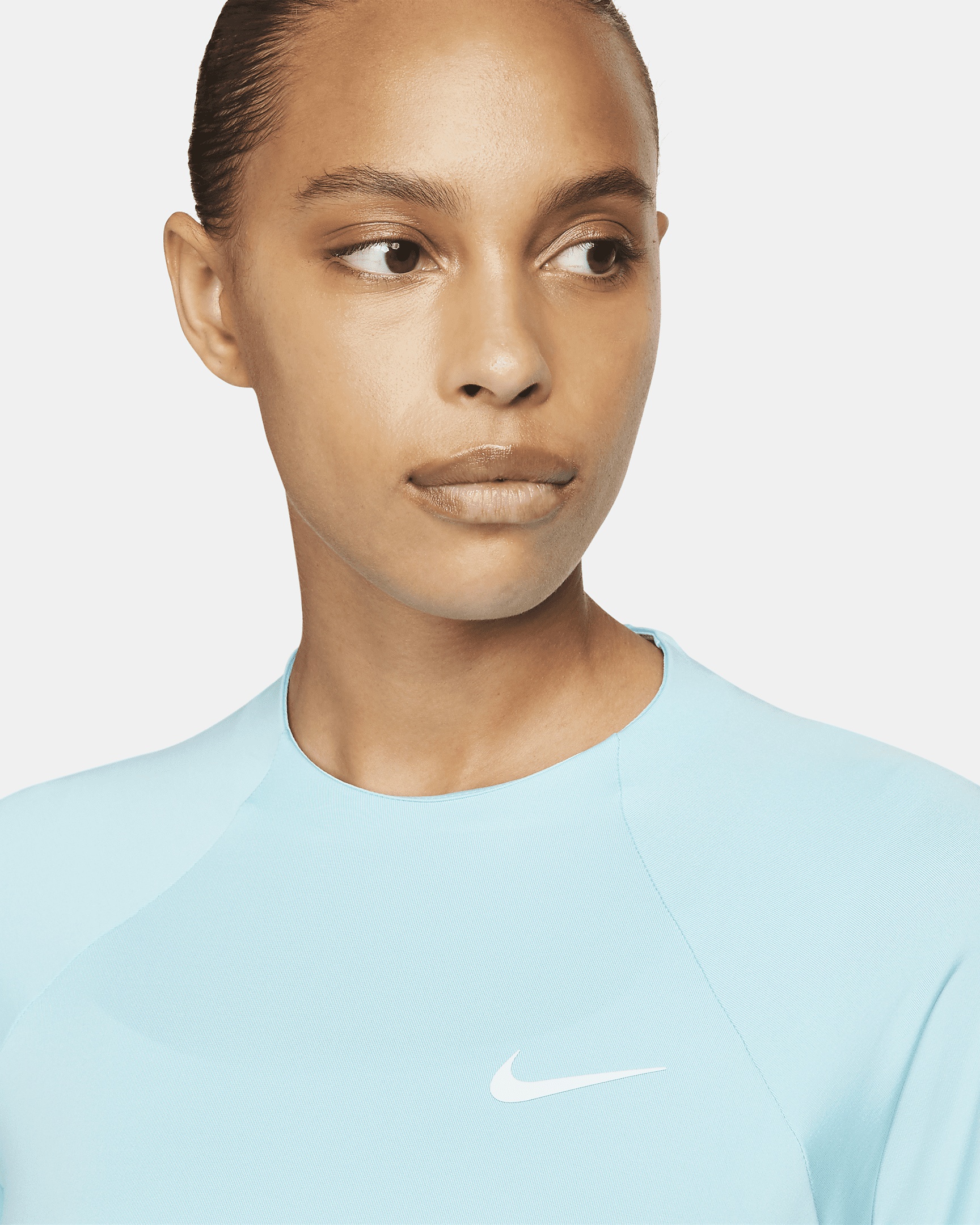 Nike Essential Women's Long-Sleeve Hydroguard Swim Shirt - 3