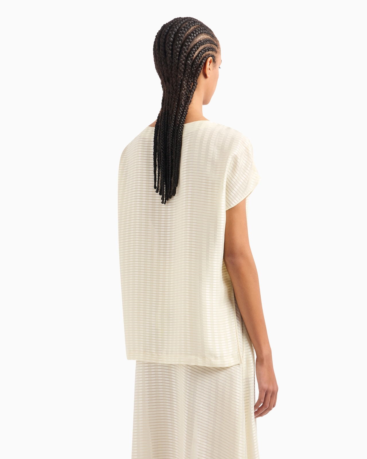 All-over rectangle-motif top with side slits - 3