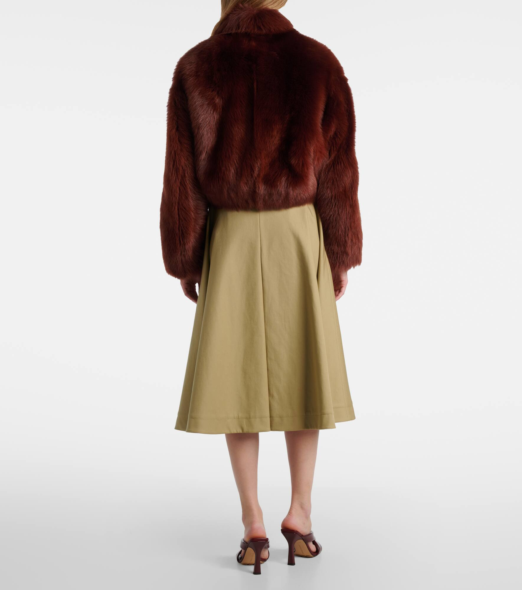 Cropped shearling jacket - 3