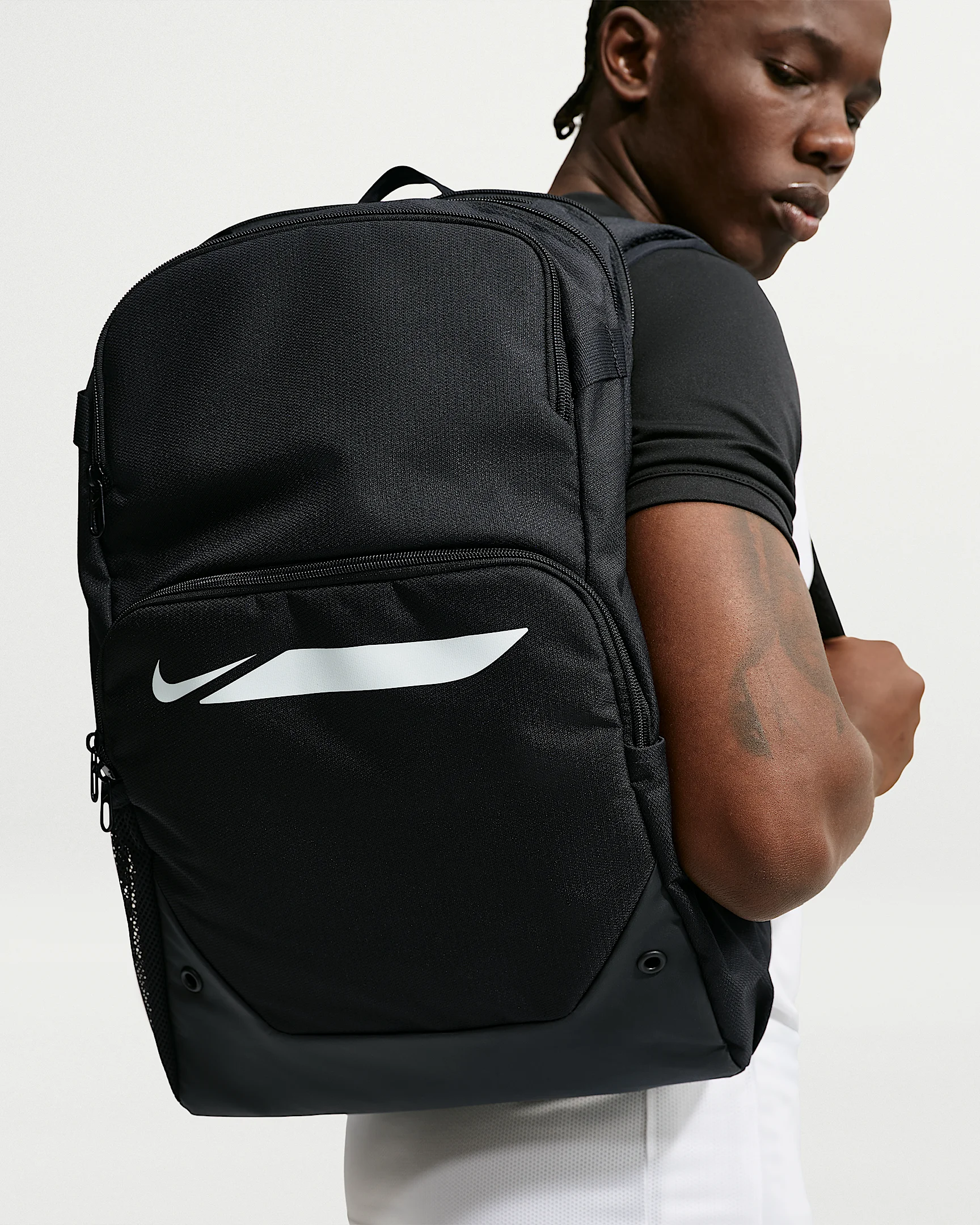 Nike Academy Soccer Backpack (Large, 30L) - 1