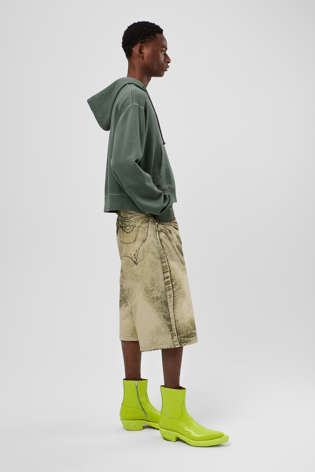 Black-Green Denim Shorts - 4