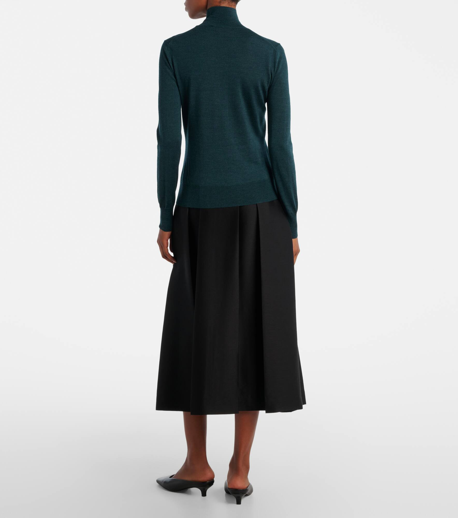 Wool and silk turtleneck sweater - 3