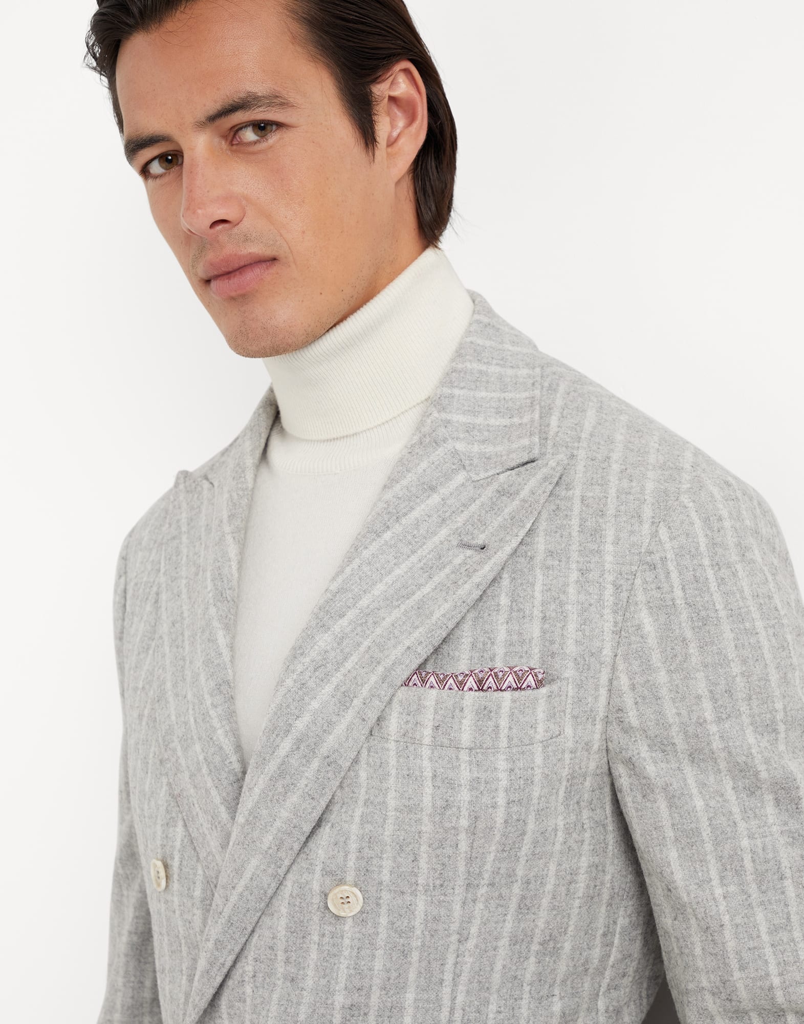 Silk pocket square with geometric design - 3