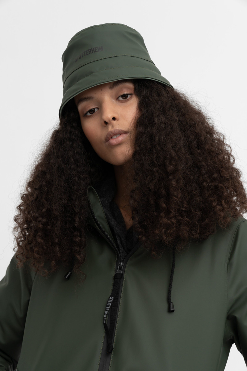 Stutterheim Skärholmen Puffer Bucket Hat Green outlook