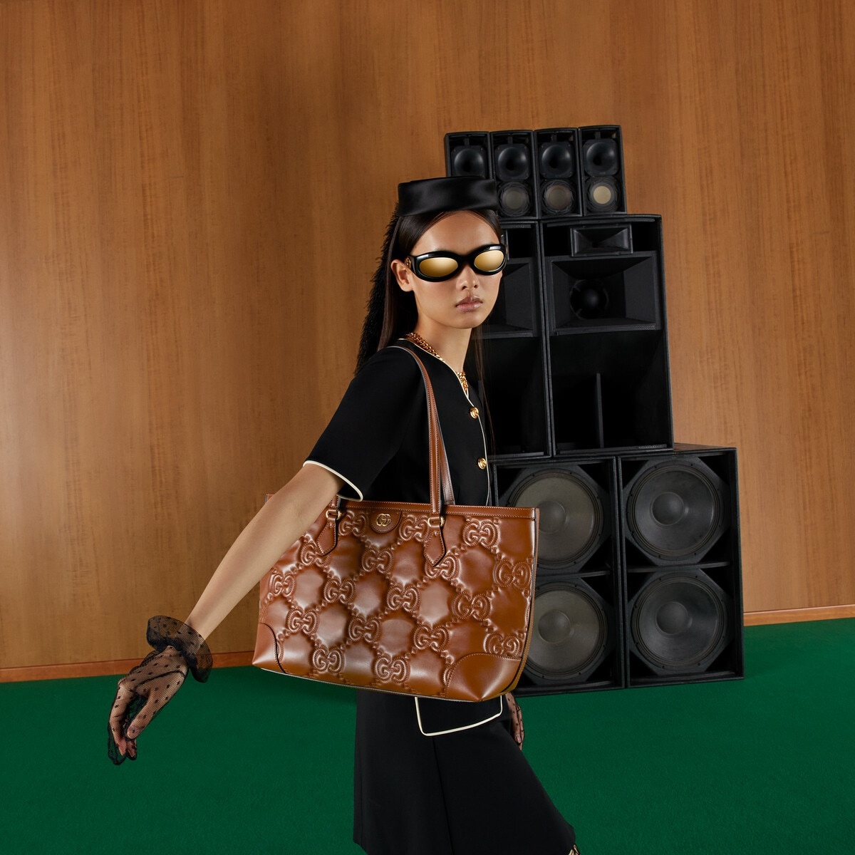 GG matelassé leather medium tote - 3