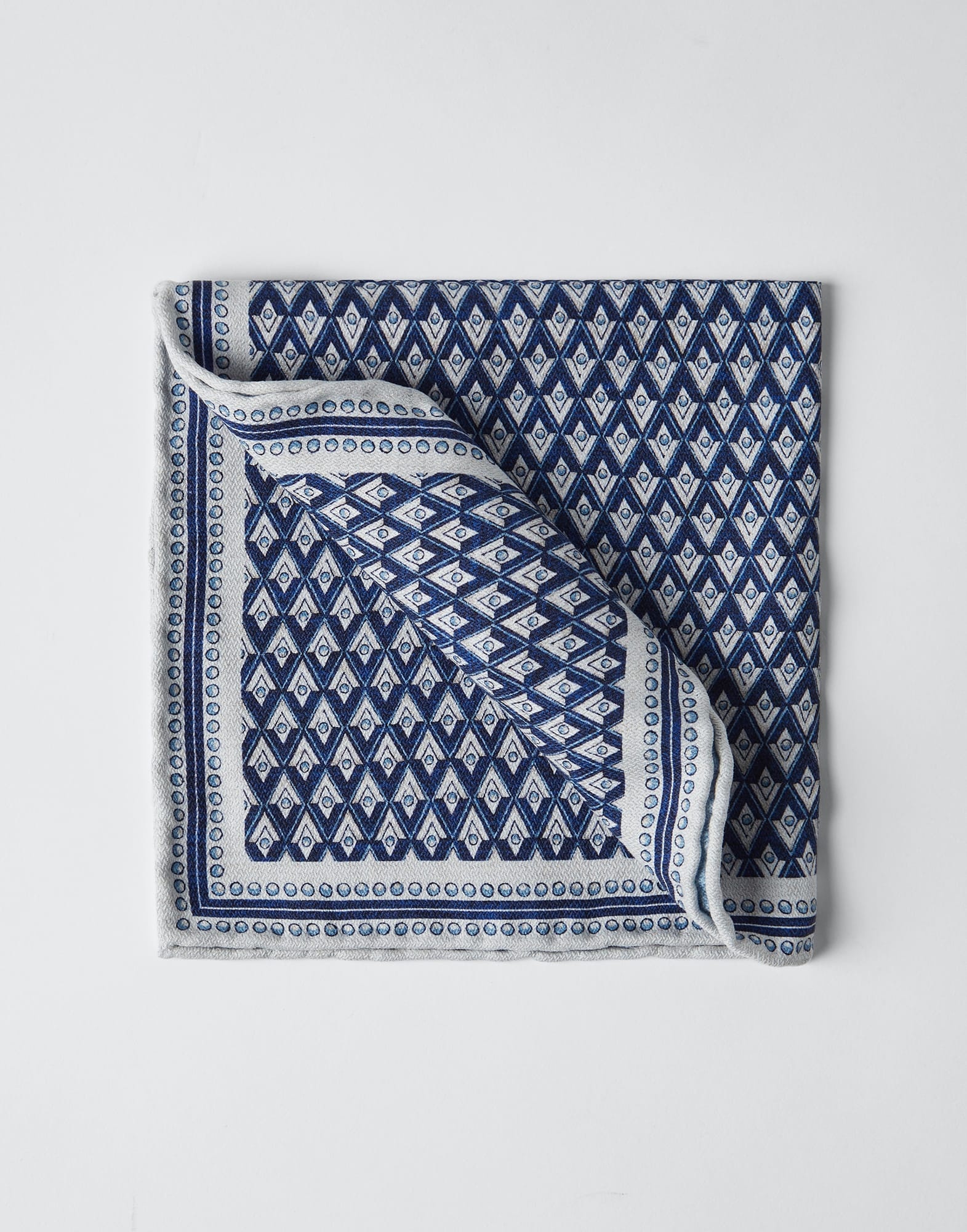 Silk pocket square with geometric design - 1