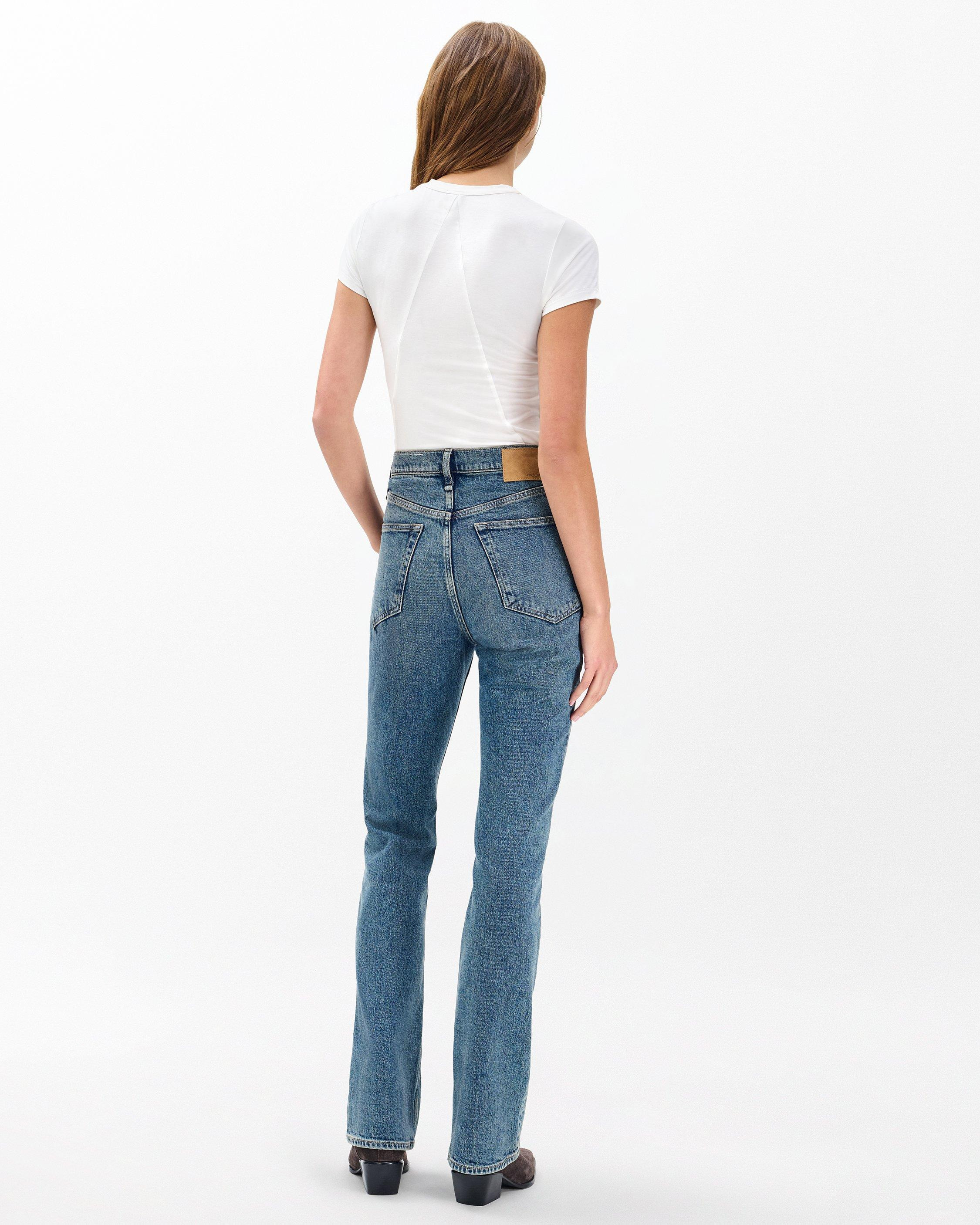 Peyton Bootcut Jeans
Vintage Stretch in Caswell - 6