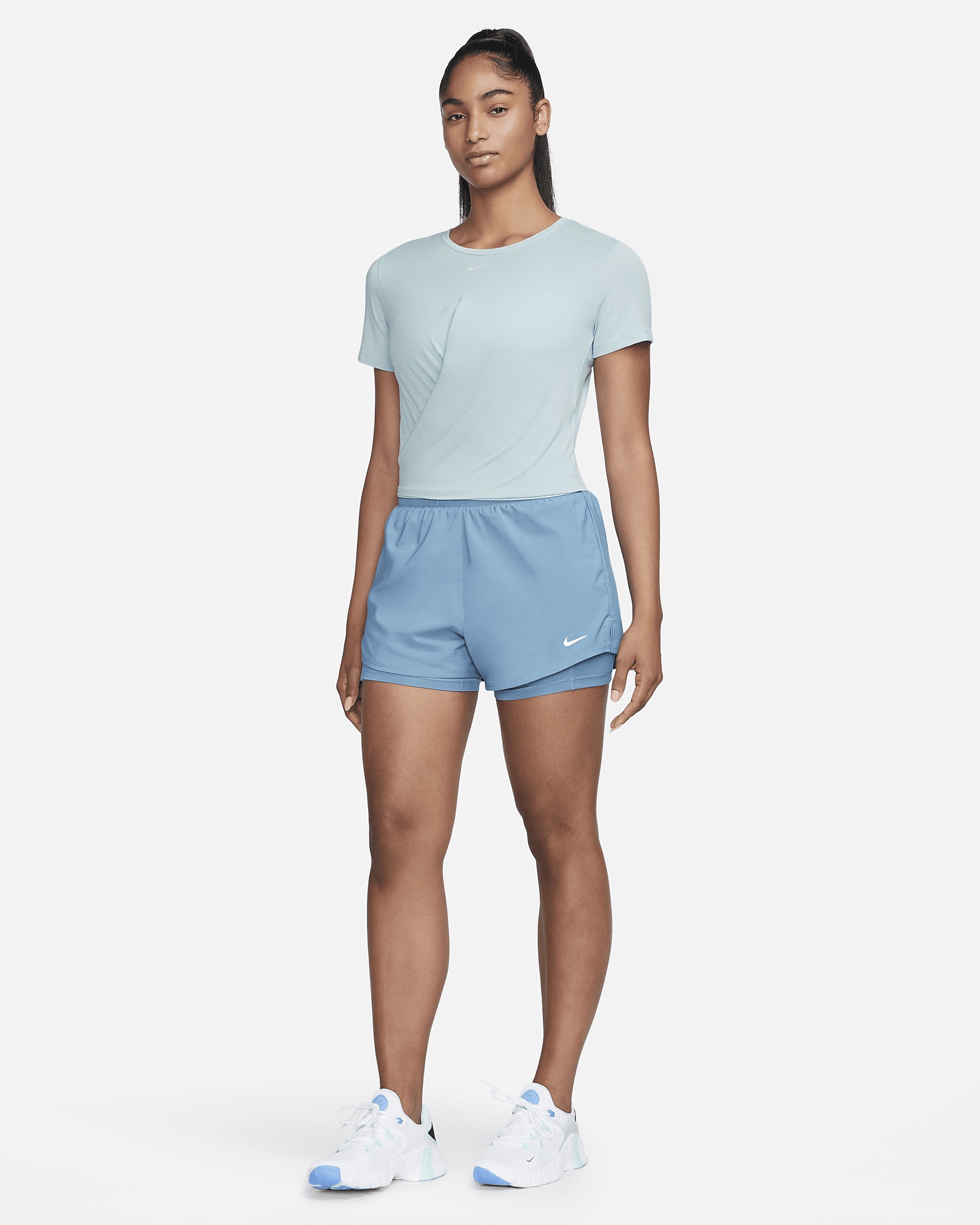 Nike Dri-FIT One Luxe Women's Twist Cropped Short-Sleeve Top - 5