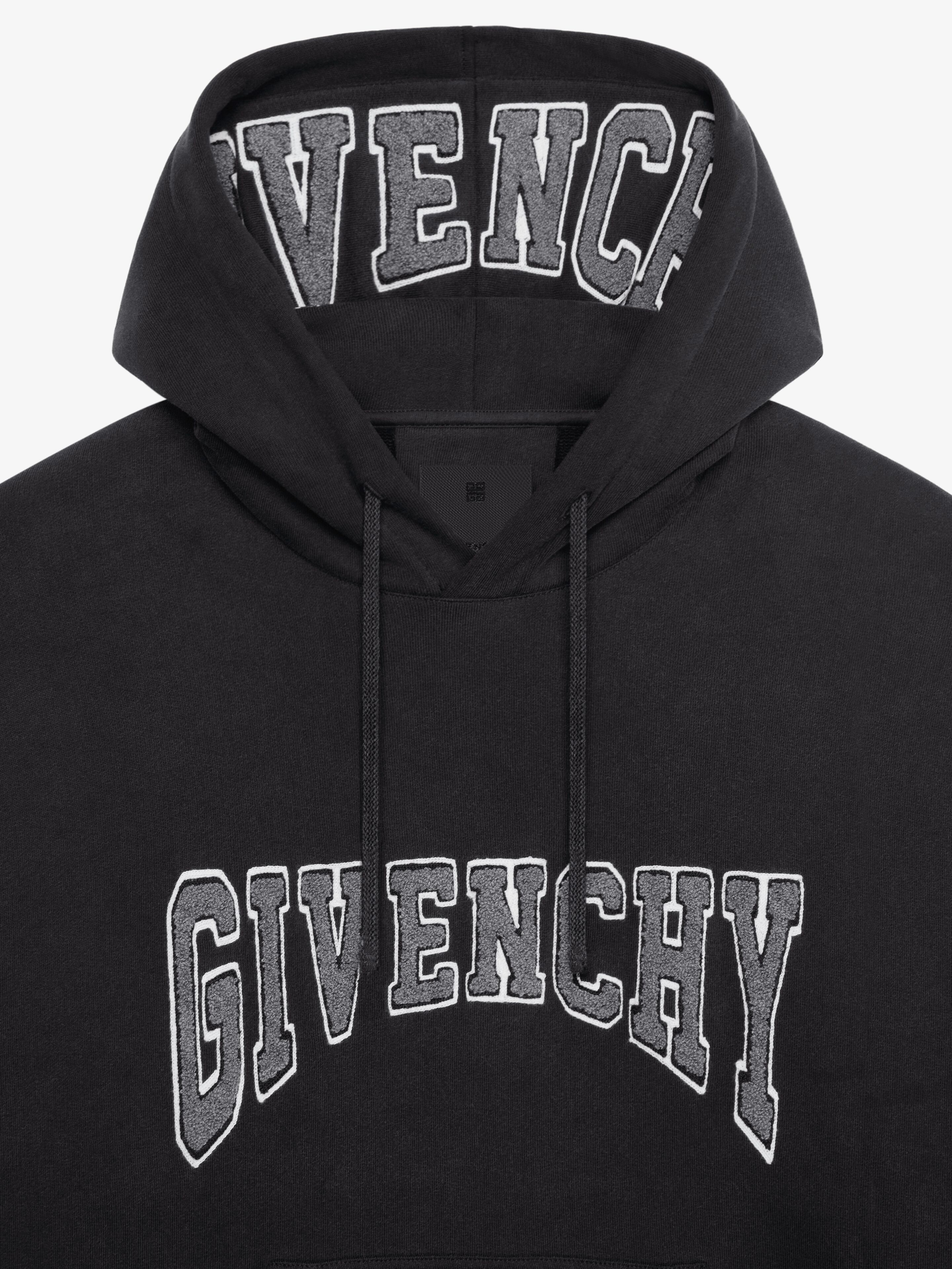 SLIM FIT HOODIE IN FELPA WITH PATCH - 5