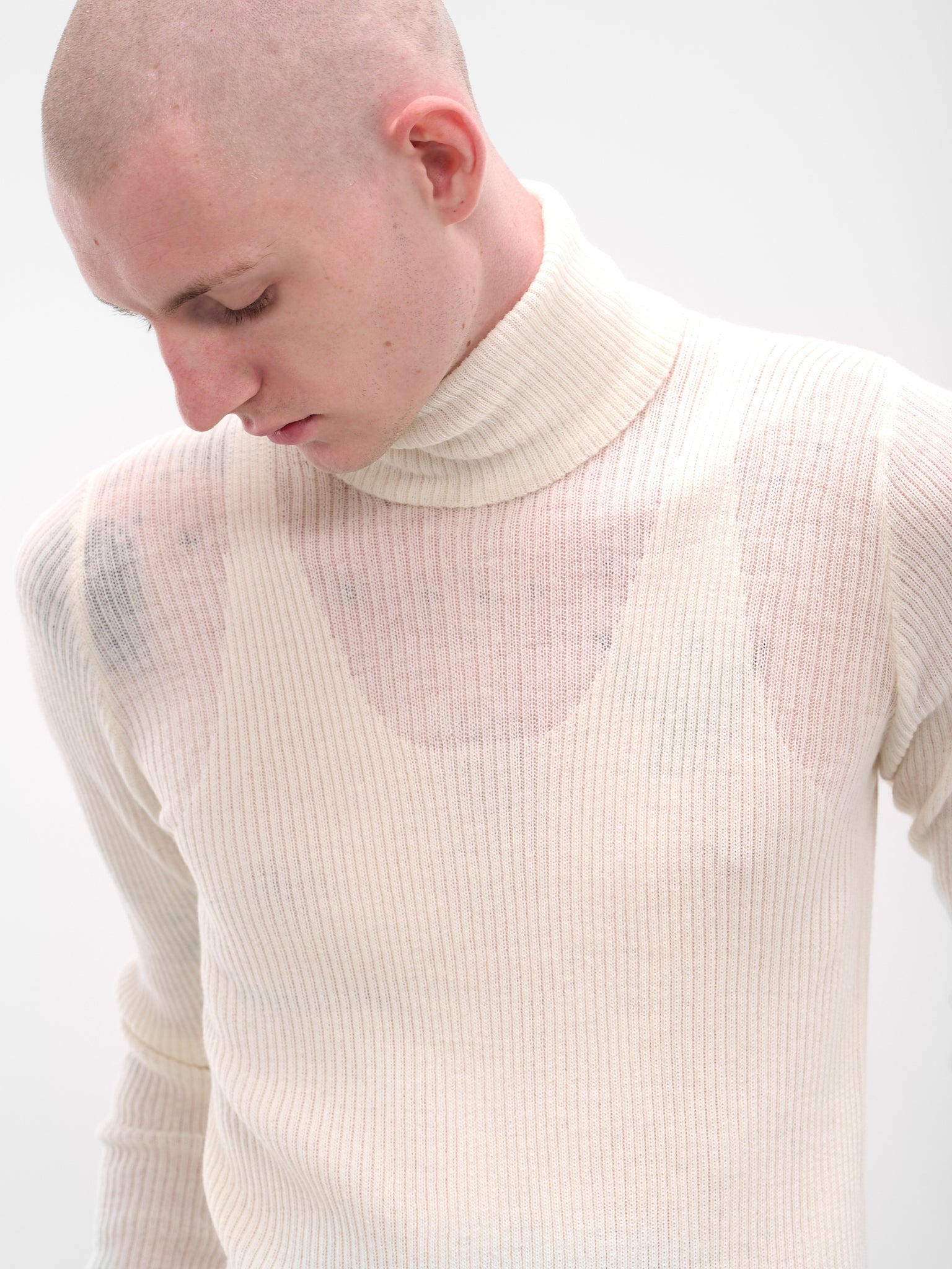 White Rib-Knit Turleneck Sweater - 5