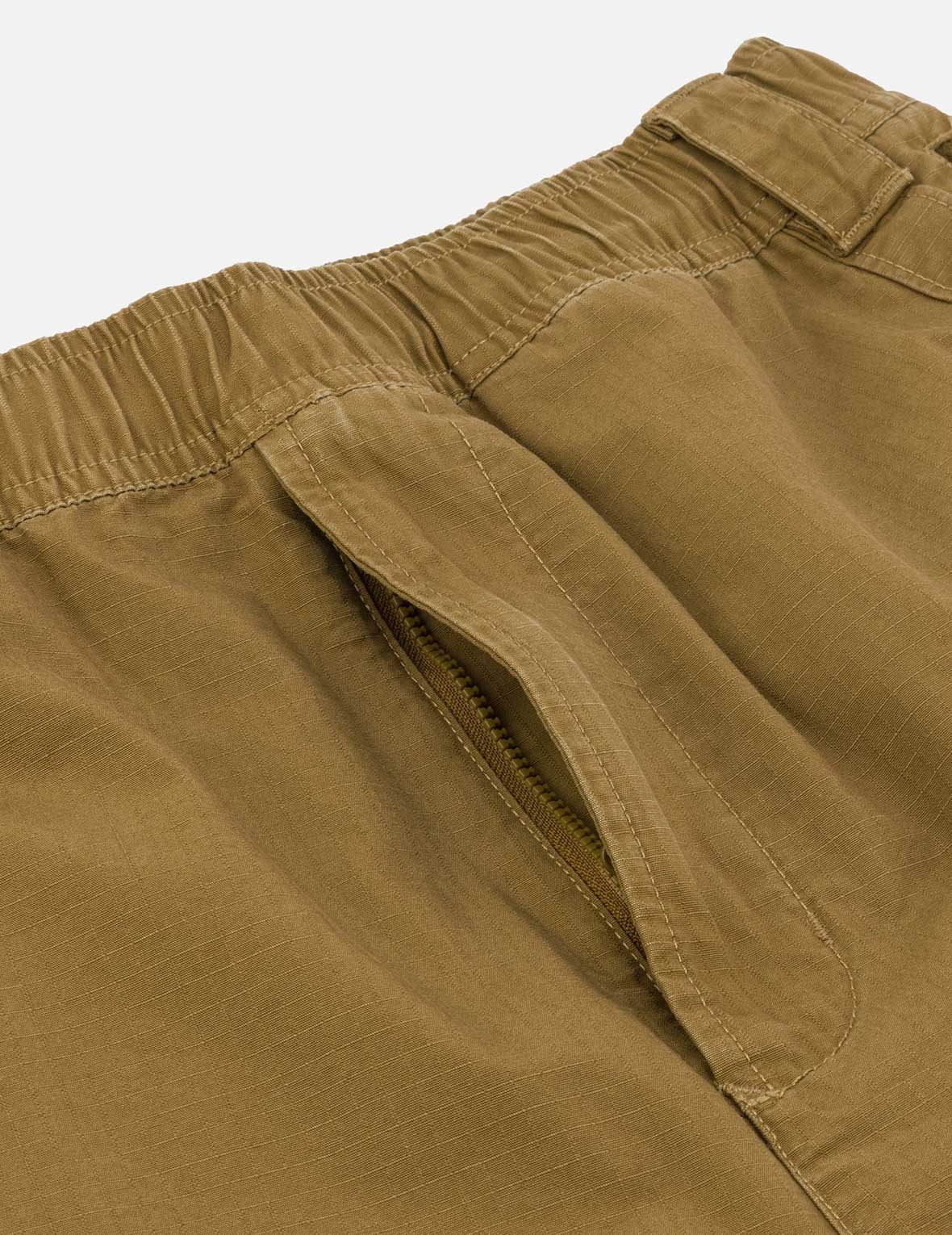 Kamon and "91" Appliqué Embroidery Regular Fit Cargo Shorts - 8