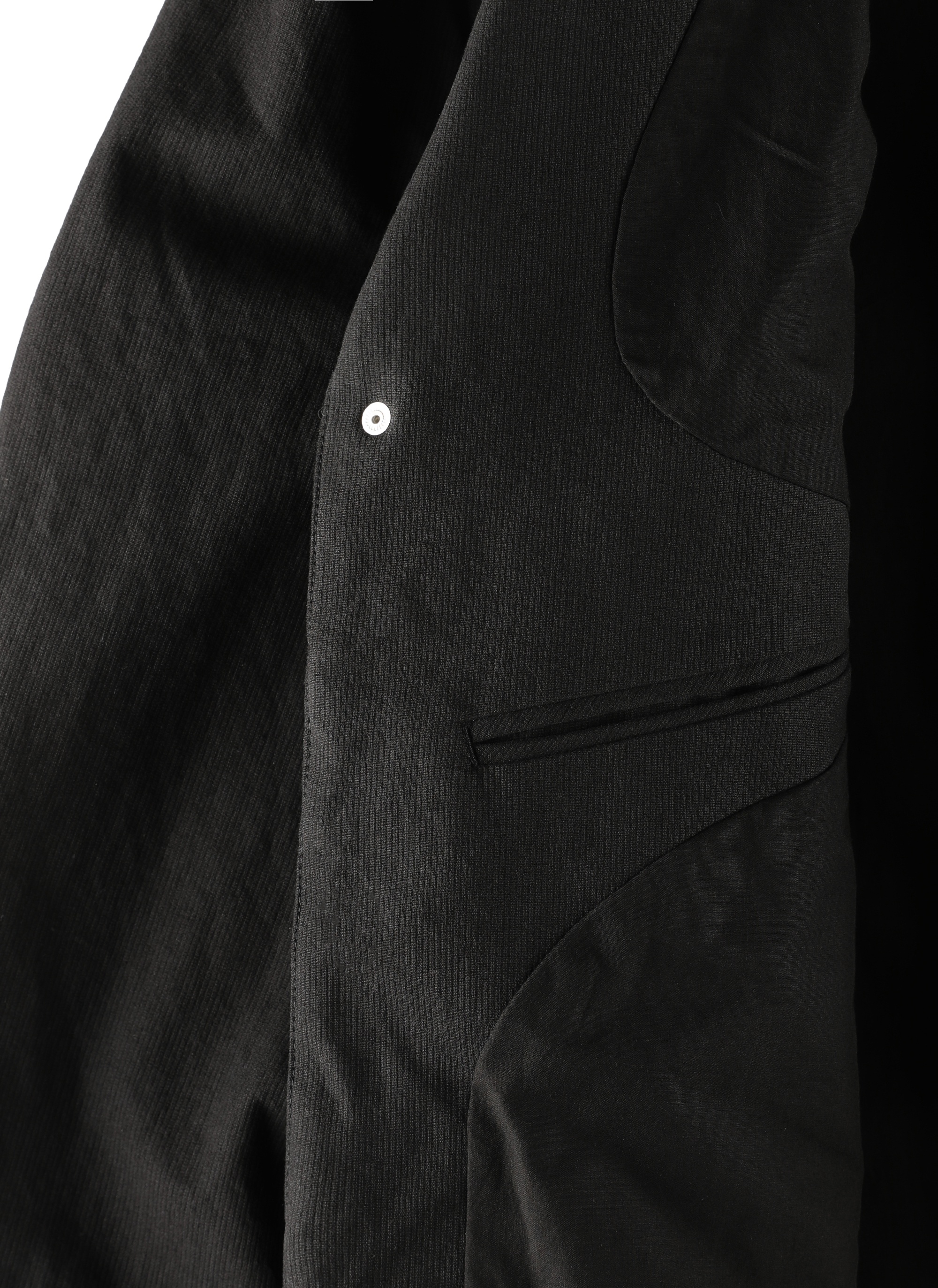 7.0 JACKET CENTER (BLACK) - 7
