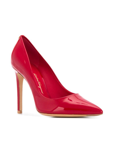 Salvatore Ferragamo classic pointed pumps outlook