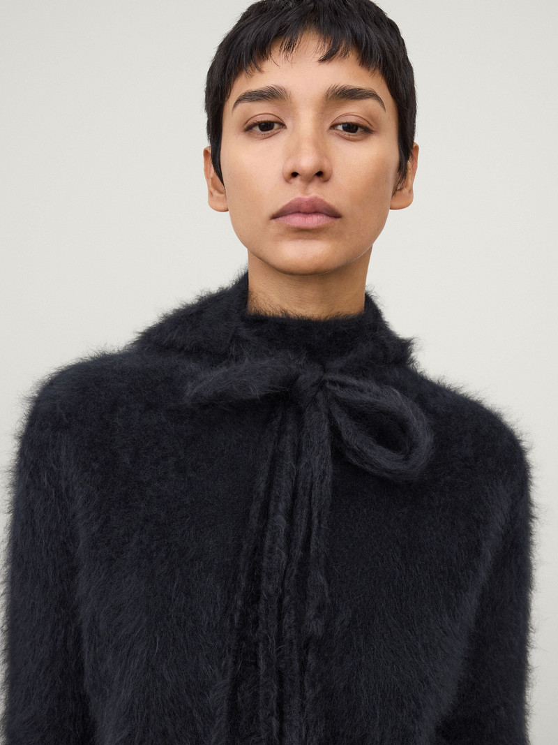 The Brushed Tied Hood 4